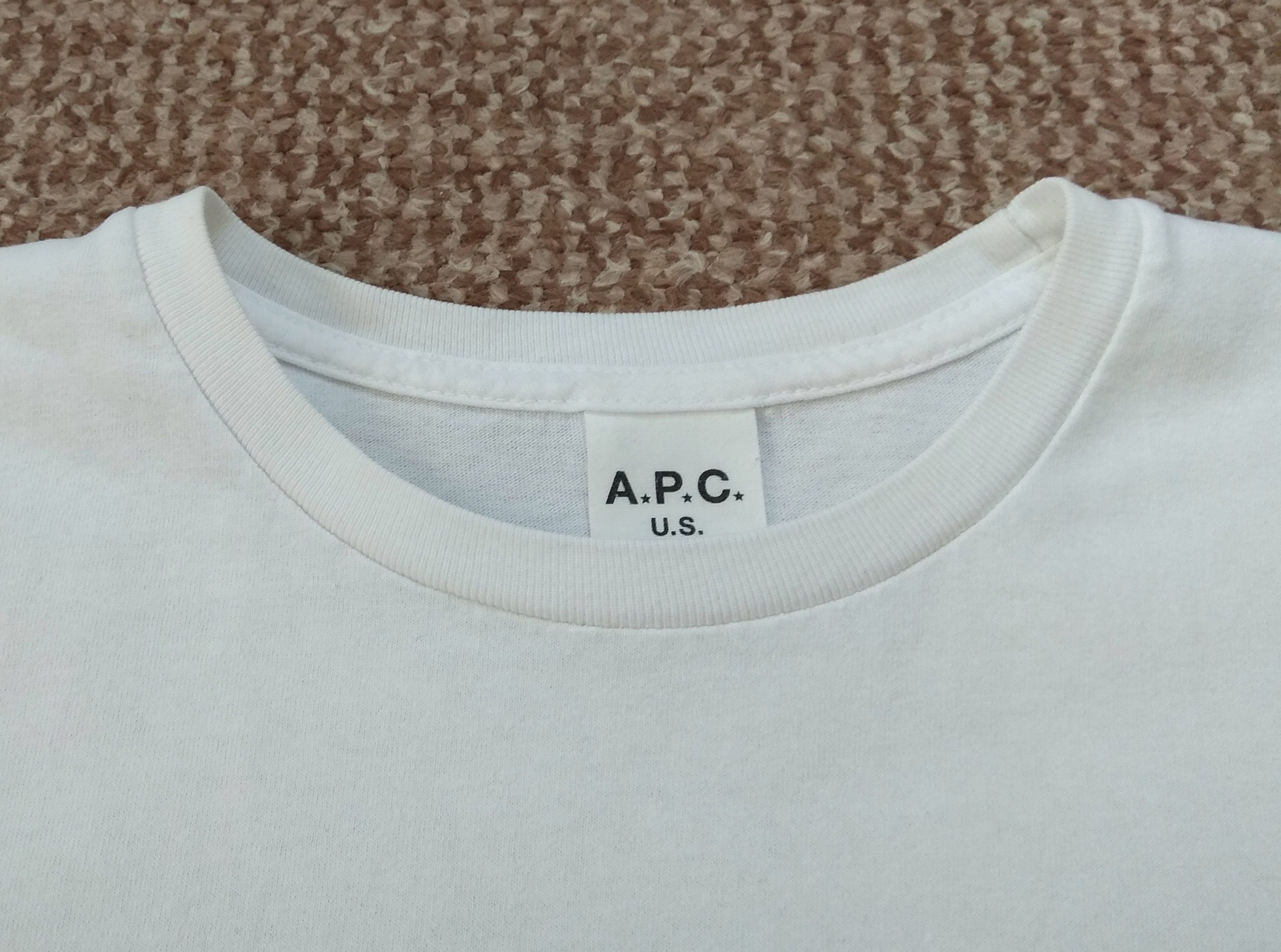 A.P.C. A.P.C. Short Sleeve Tee T Shirt made in USA Size US S / EU 44-46 / 1 - 5 Thumbnail