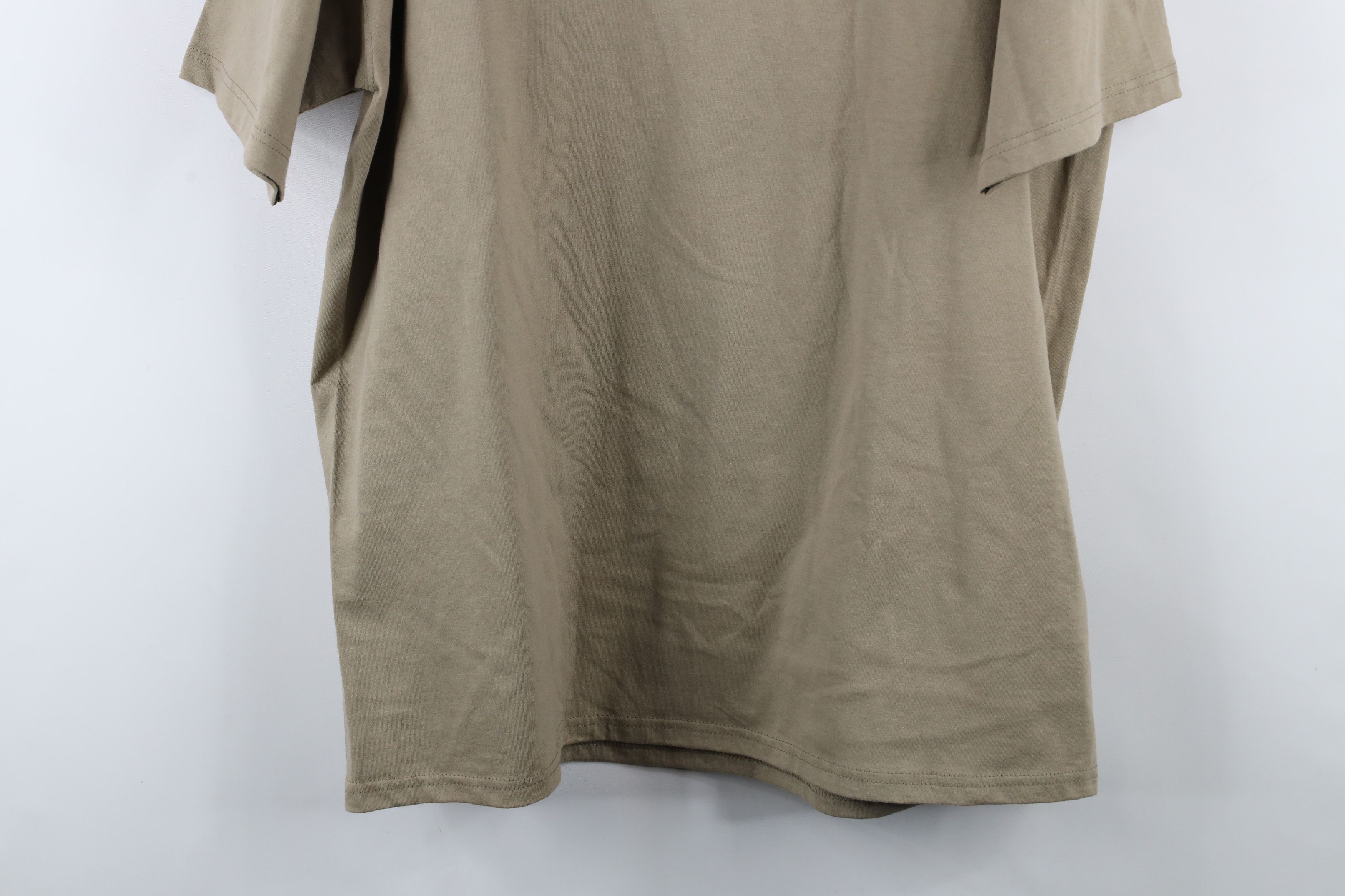 Russell Athletic × Vintage Vintage 90s Russell Athletic Pocket T-Shirt Beige Cotton Size US L / EU 52-54 / 3 - 11 Thumbnail