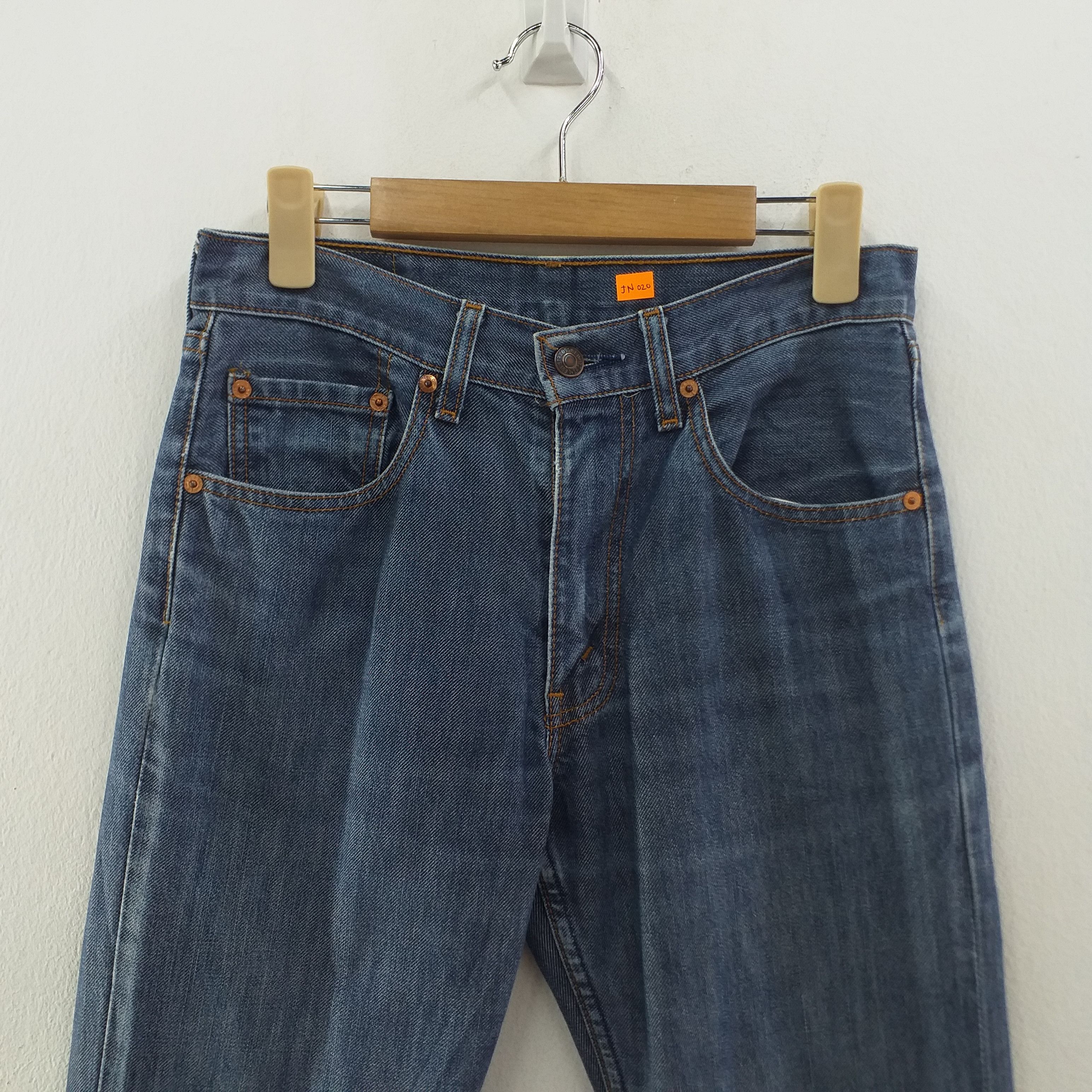 Japanese Brand Blue Vintage Levi's 550 Denim 29x30 -JN020 Size US 29 - 3 Thumbnail