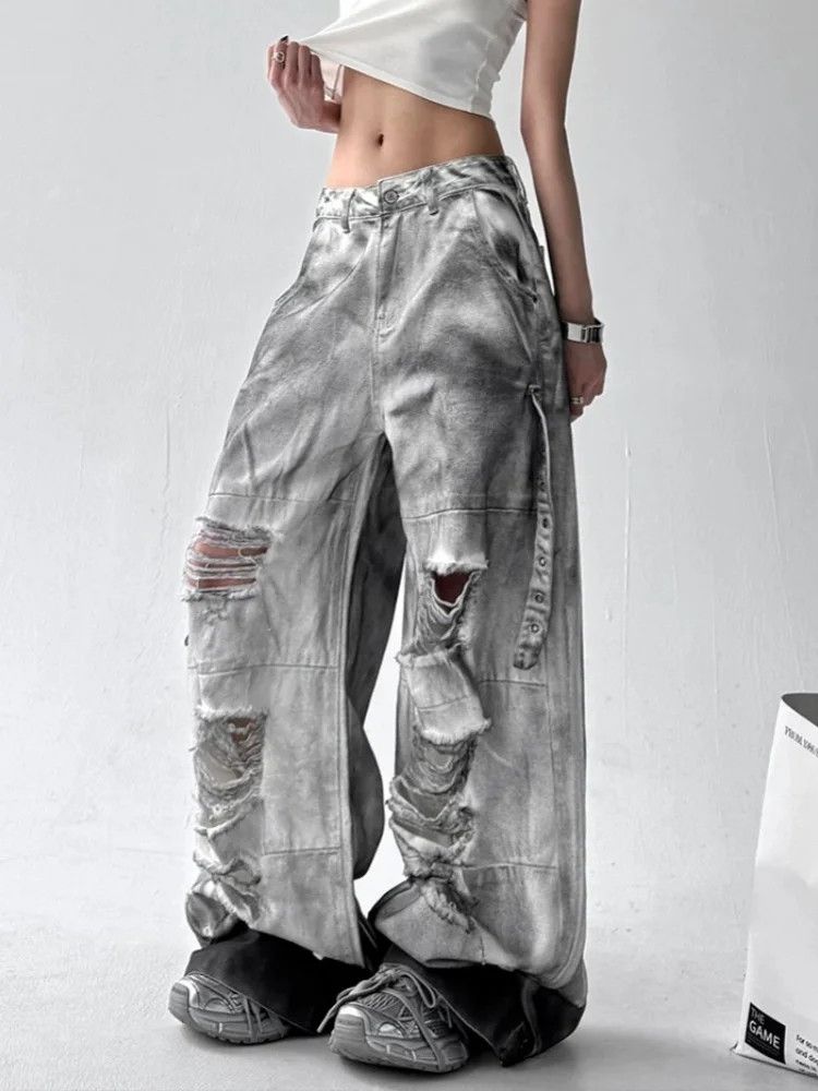Japanese Brand × Vintage Dirty Washed White Baggy Stacked Ripped Jeans Size 32" / US 10 / IT 46 - 1 Thumbnail