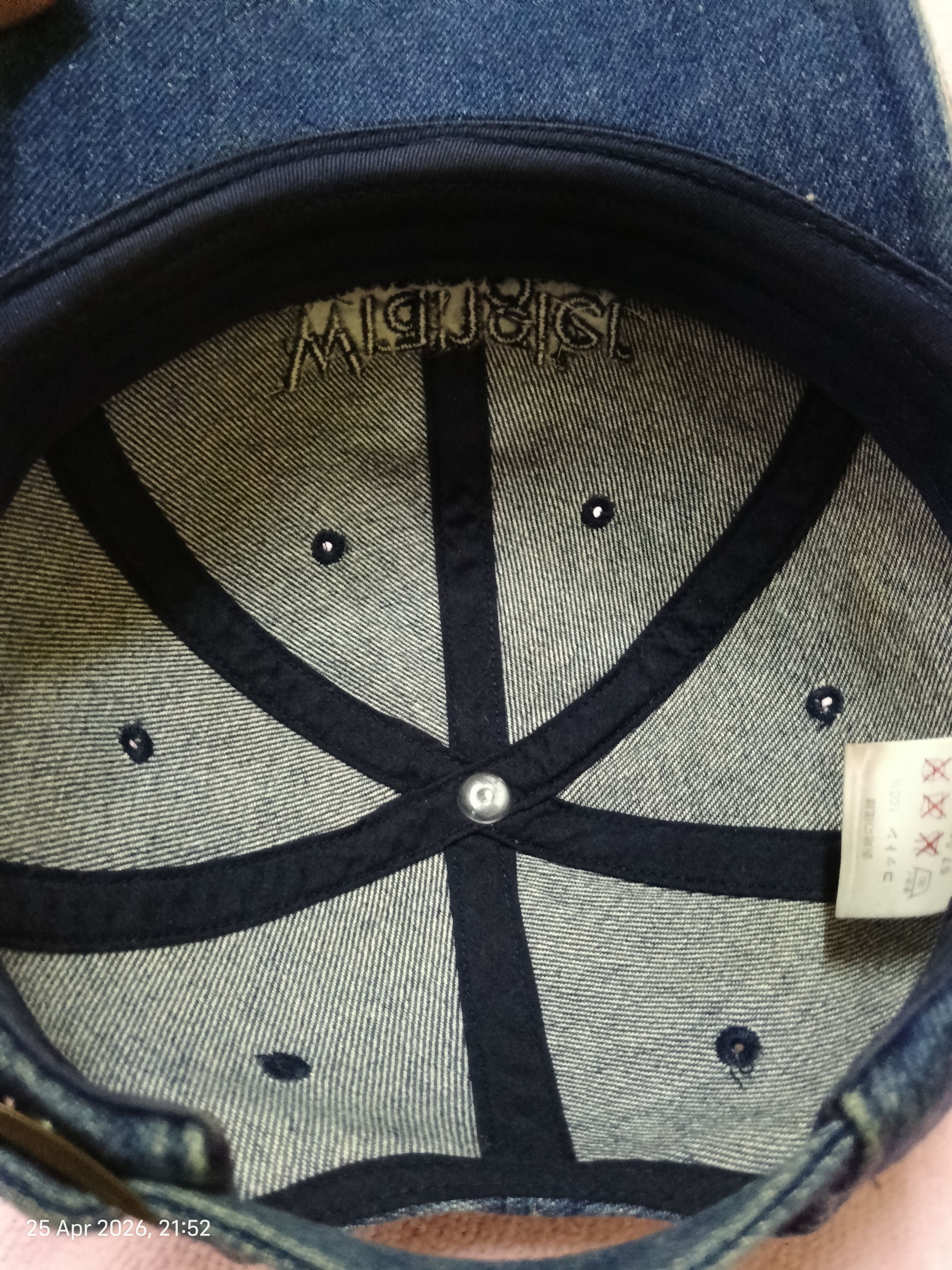 Wrangler VINTAGE DENIM TEARS WRANGLER CAP HAT Size ONE SIZE - 9 Thumbnail