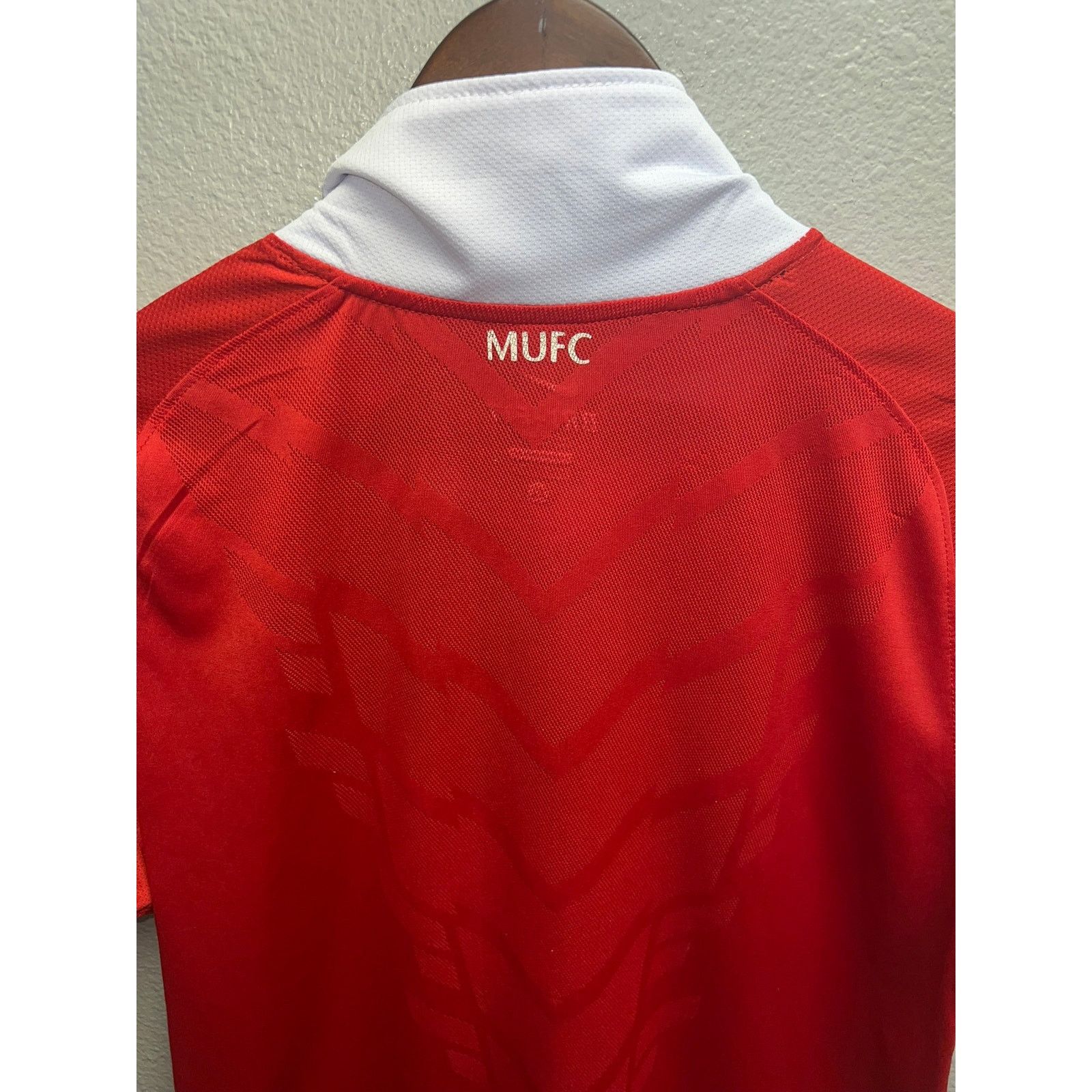 Nike Nike Manchester United Jersey AON Authentic Soccer Futbol L Size US L / EU 52-54 / 3 - 10 Thumbnail