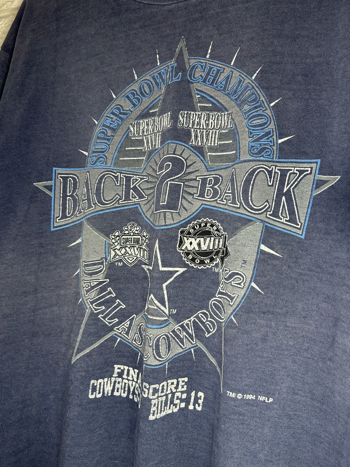 NFL Vintage 1994 Dallas Cowboys Back 2 Back Champs Faded T Size US XL / EU 56 / 4 - 3 Thumbnail