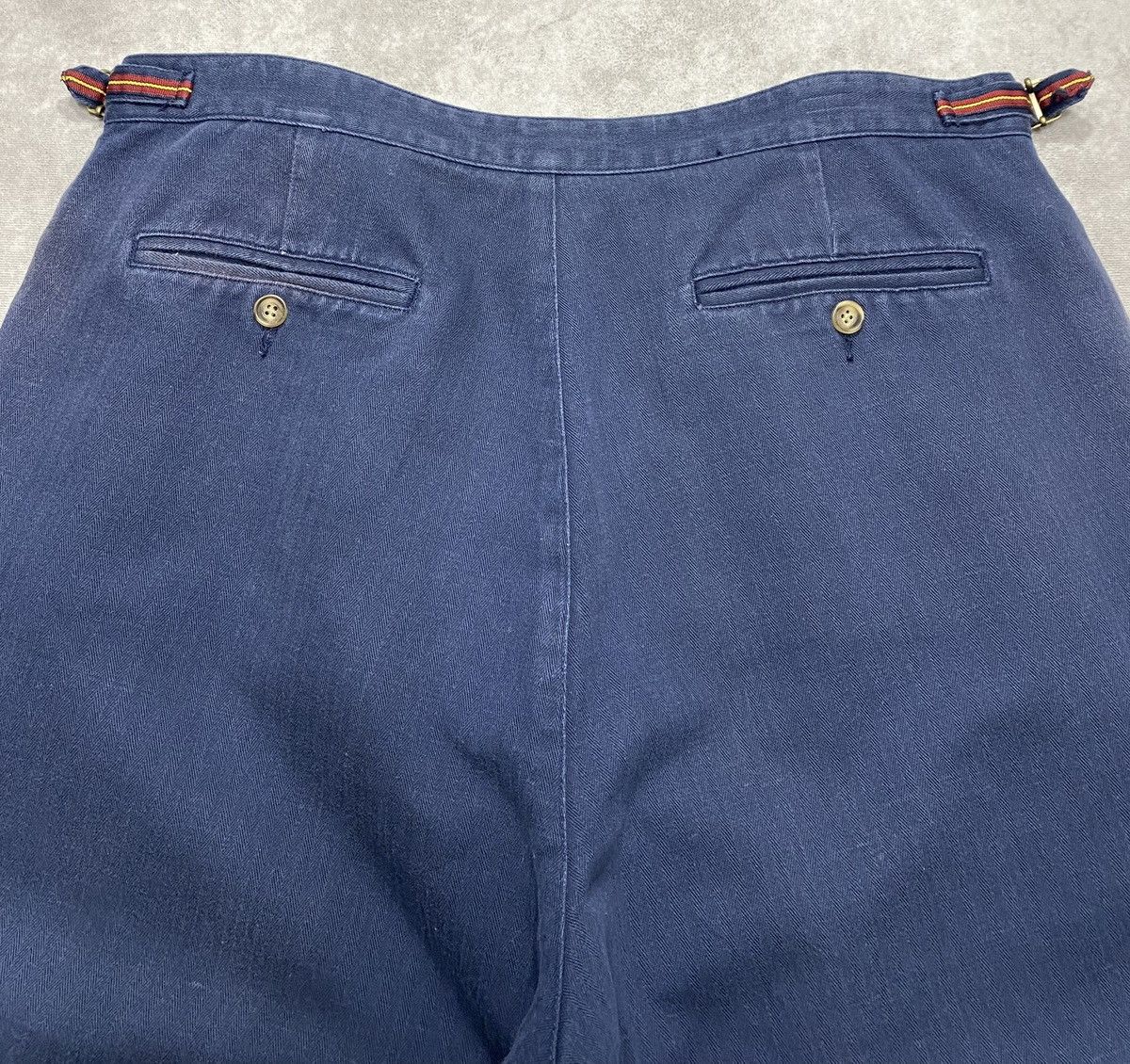 Tommy Hilfiger 90’s Vintage Tommy Hilfiger Navy Blue Double Pleated Shorts Size US 36 / EU 52 - 2 Thumbnail