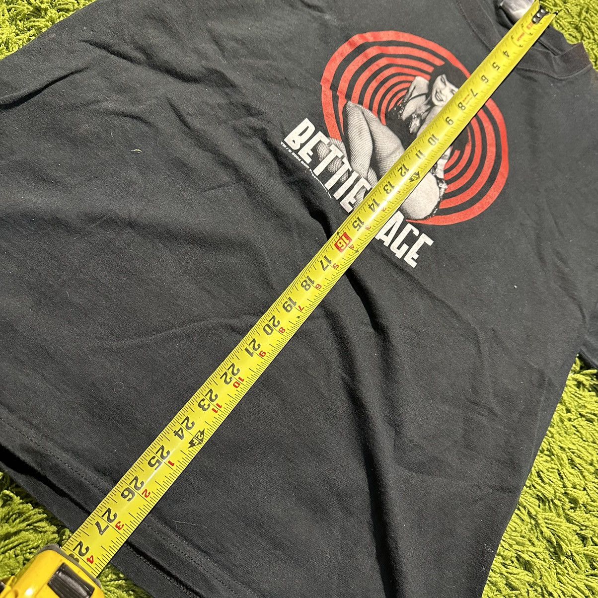 Vintage Betty Paige Y2K Grunge BDSM Tee Size US L / EU 52-54 / 3 - 4 Thumbnail
