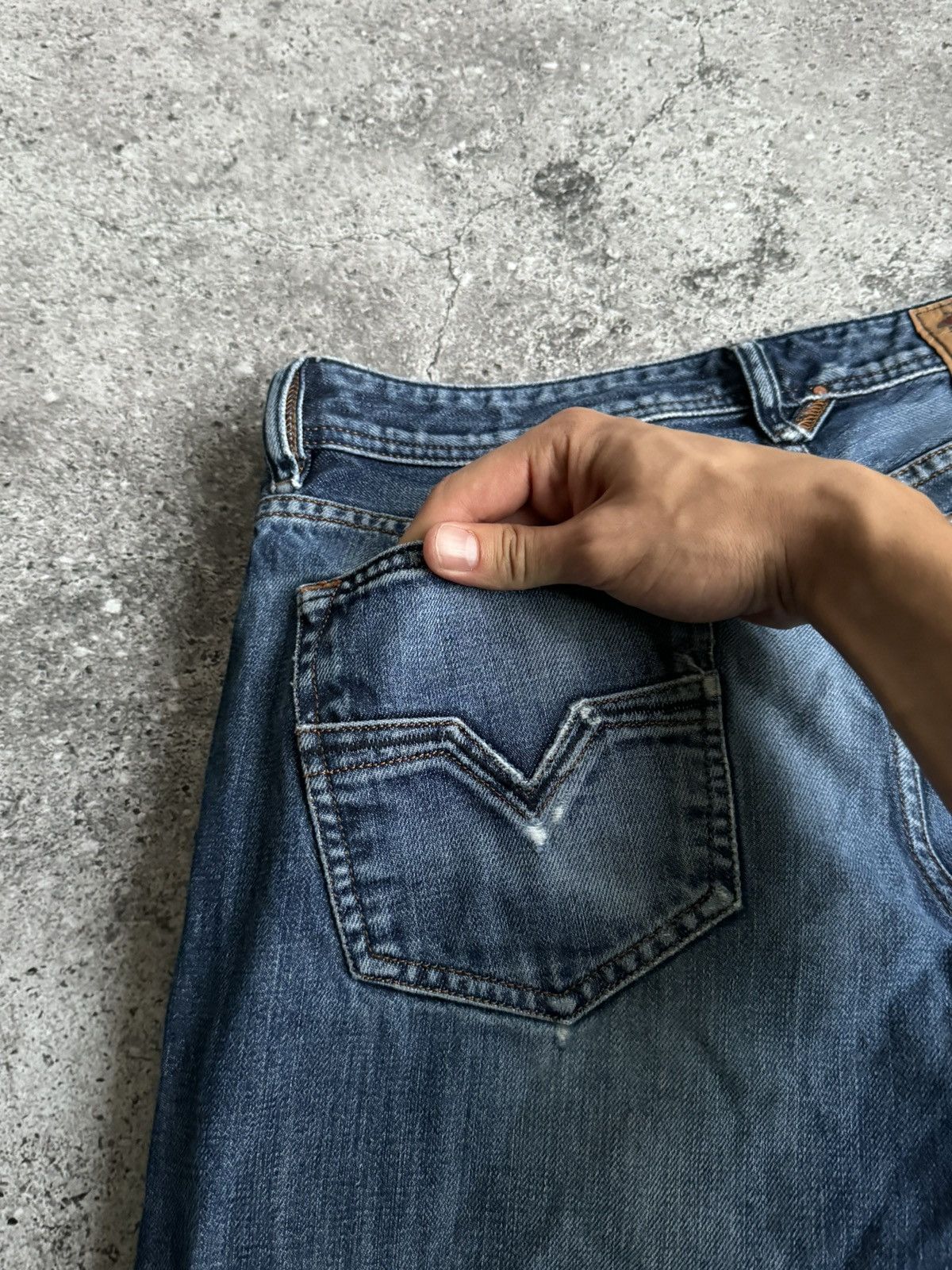 Diesel × Vintage Vintage Diesel Y2K distressed jeans pants Size US 31 - 19 Thumbnail