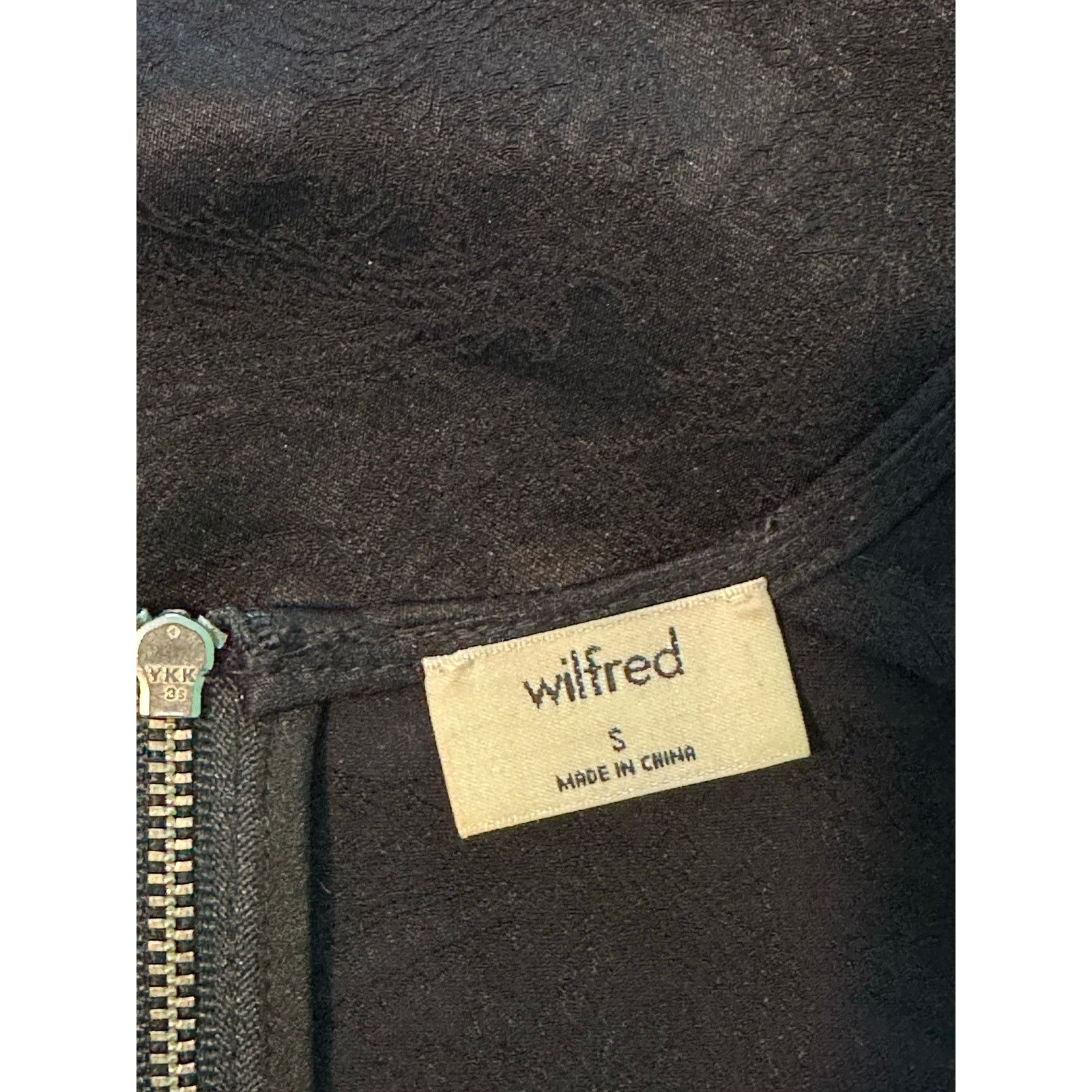Aritzia Wilfred Black Paisley Brocade Back Zip Tank Top Size Small Size S / US 4 / IT 40 - 3 Thumbnail