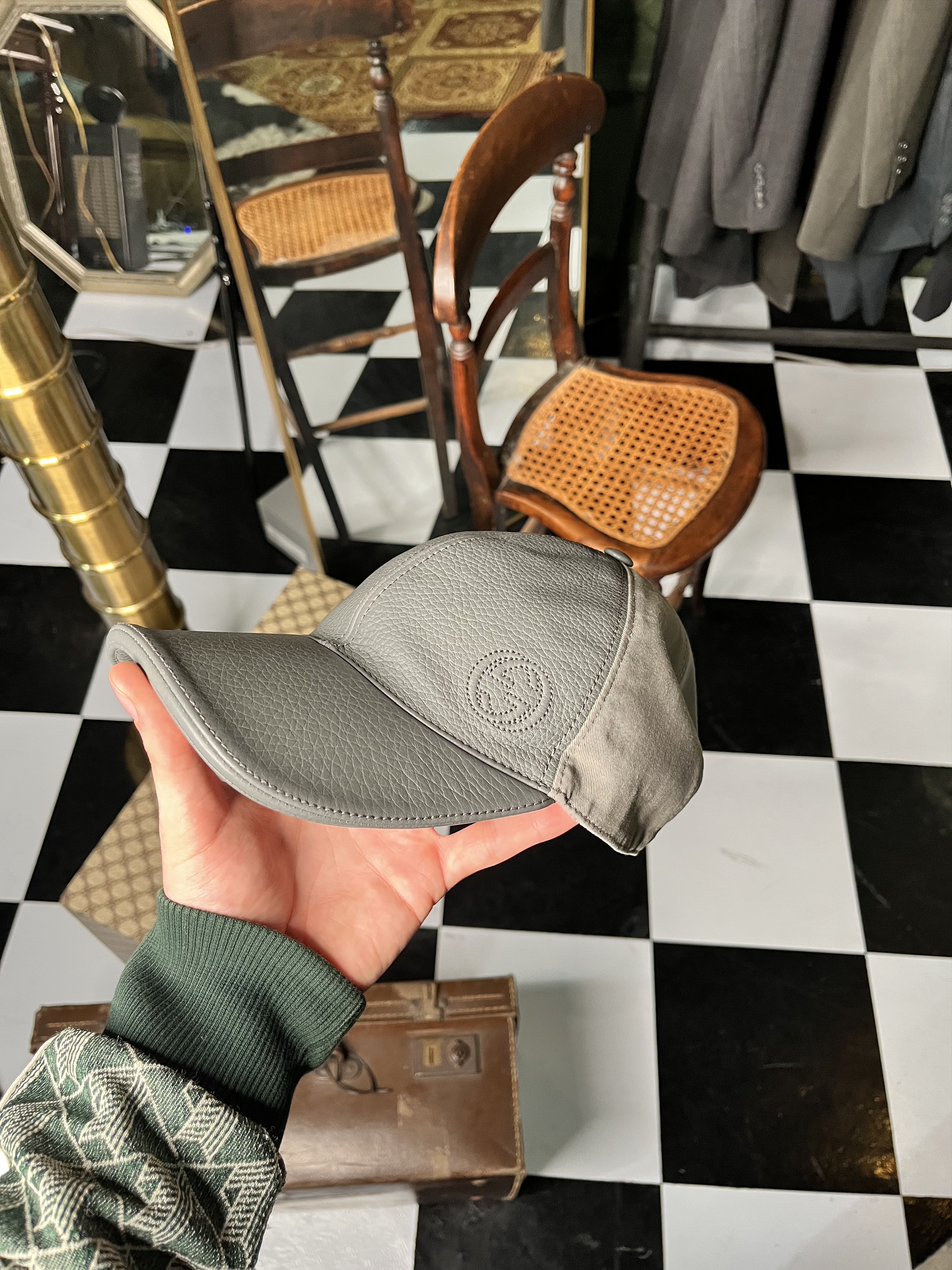 Gucci Gucci | Grey Half Leather Hat Size ONE SIZE - 1 Thumbnail