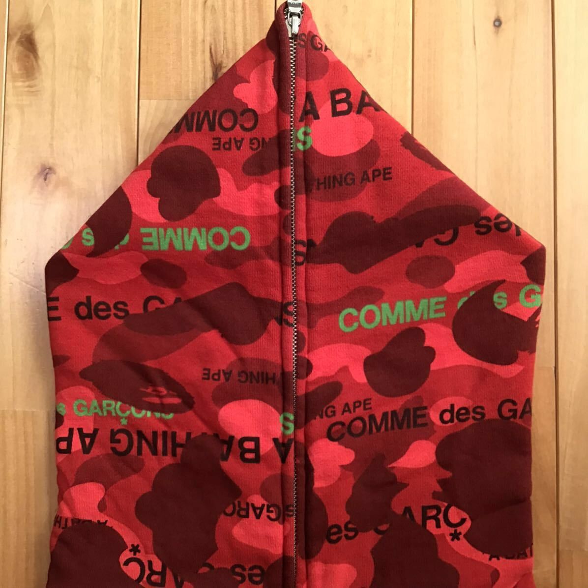 Bape × Comme des Garcons 2022 🔥CDG Osaka limited🔥 BAPE Red camo full zip hoodie APE Size US XXL / EU 58 / 5 - 5 Thumbnail