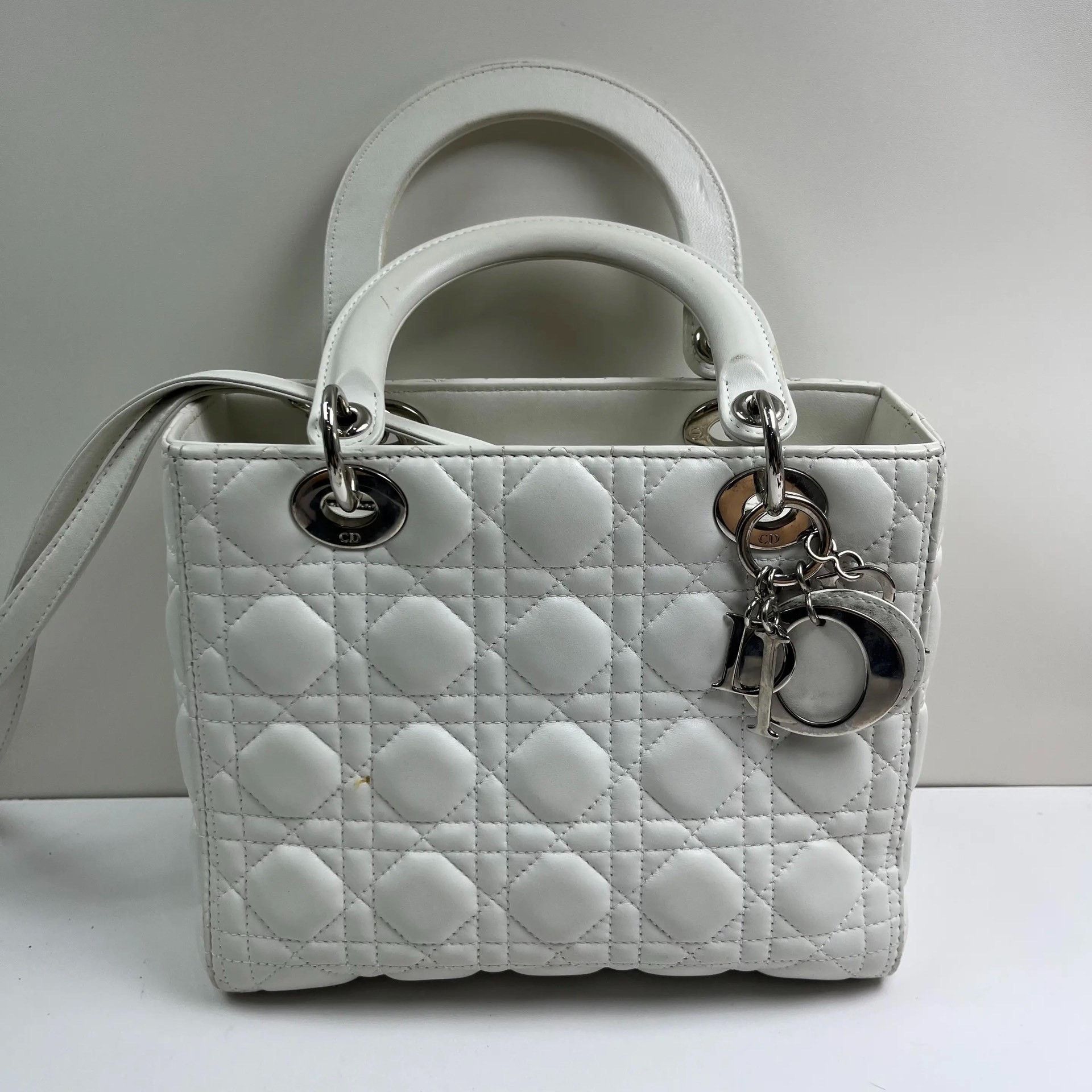 Dior Pre-loved Bag Very good condition Size ONE SIZE - 1 Thumbnail
