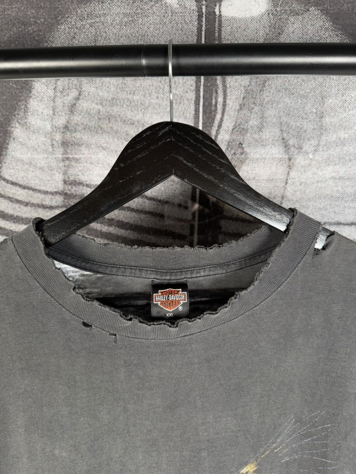 Harley Davidson × Vintage 🚭XXL GRAIL🚭 80’S HARLEY DAVIDSON THRASHED EAGLE FLAME SHIRT Size US XXL / EU 58 / 5 - 6 Thumbnail