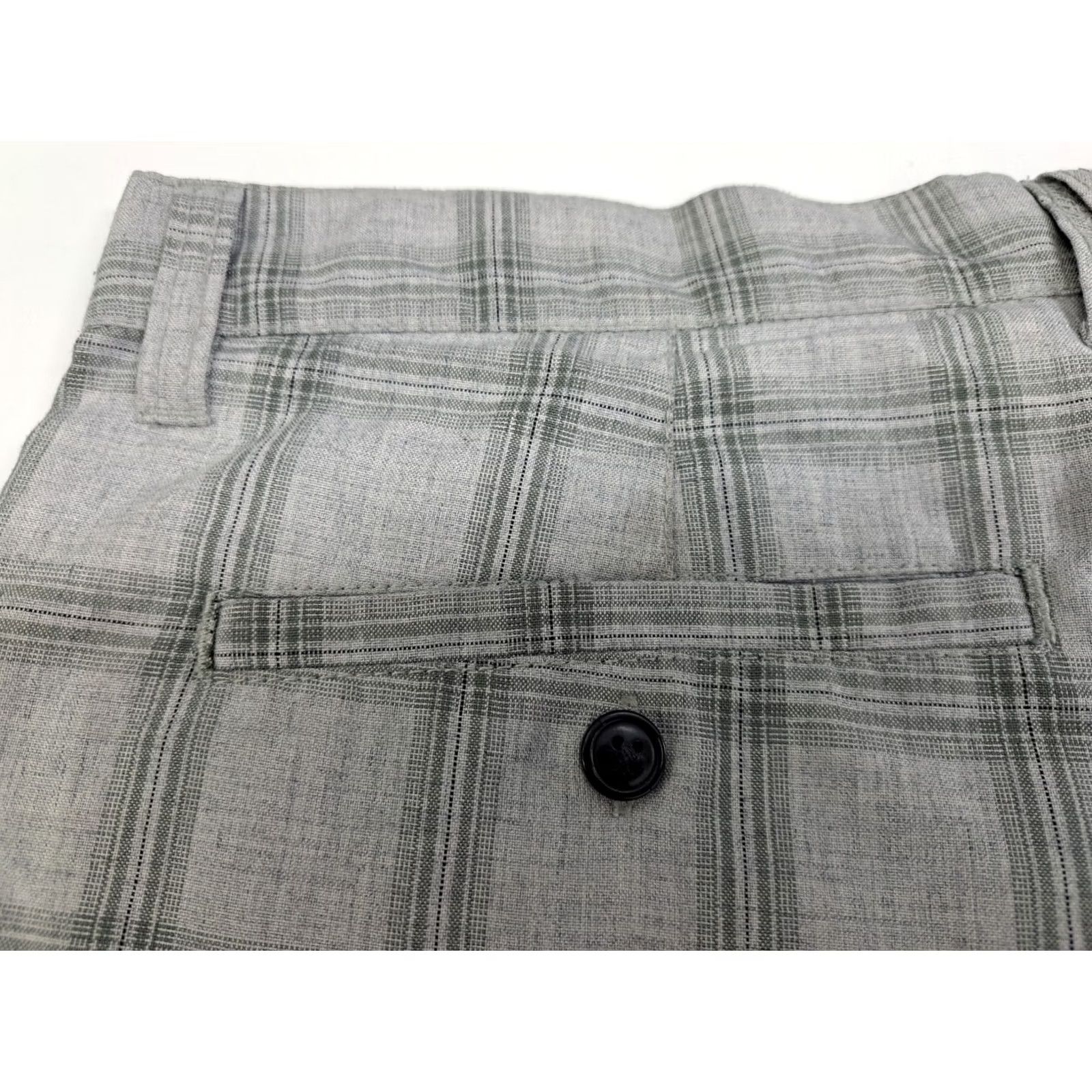 Vintage Quiksilver Shorts Chino Regular Mens 32 Grey Striped Logo Embroidered Pocket 9in Inseam Canvas Button Fly Size US 32 / EU 48 - 7 Thumbnail