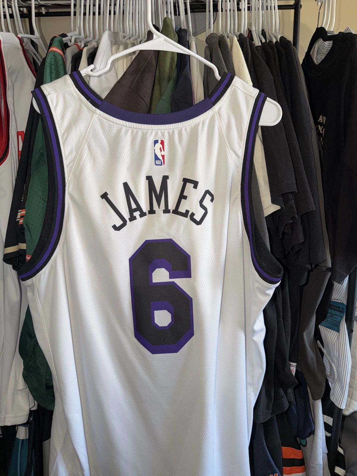 Nike LeBron James Lakers City Edition Jersey Size US XL / EU 56 / 4 - 2 Thumbnail