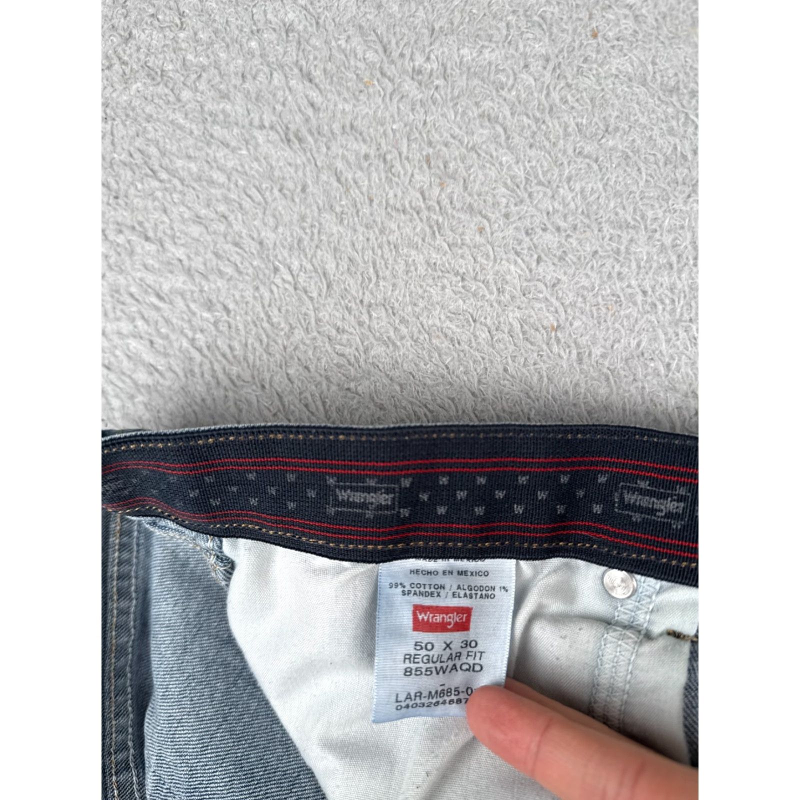 Wrangler Wrangler jeans Mens 50x30 Blue Denim Straight Leg Comfort Waist Cotton Blend Size US 34 / EU 50 - 4 Thumbnail