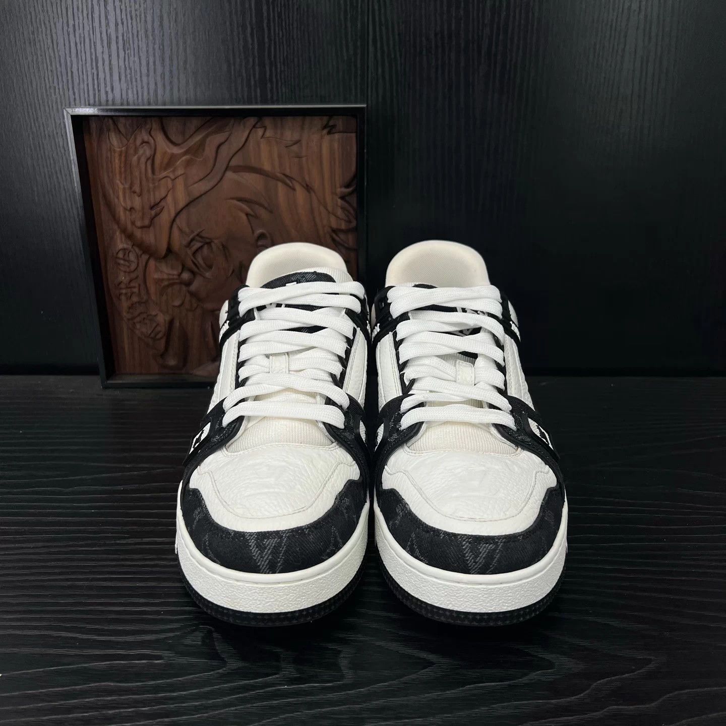 Louis Vuitton LV Trainer Black & White Denim 41 Size US 8 / EU 41 - 4 Thumbnail