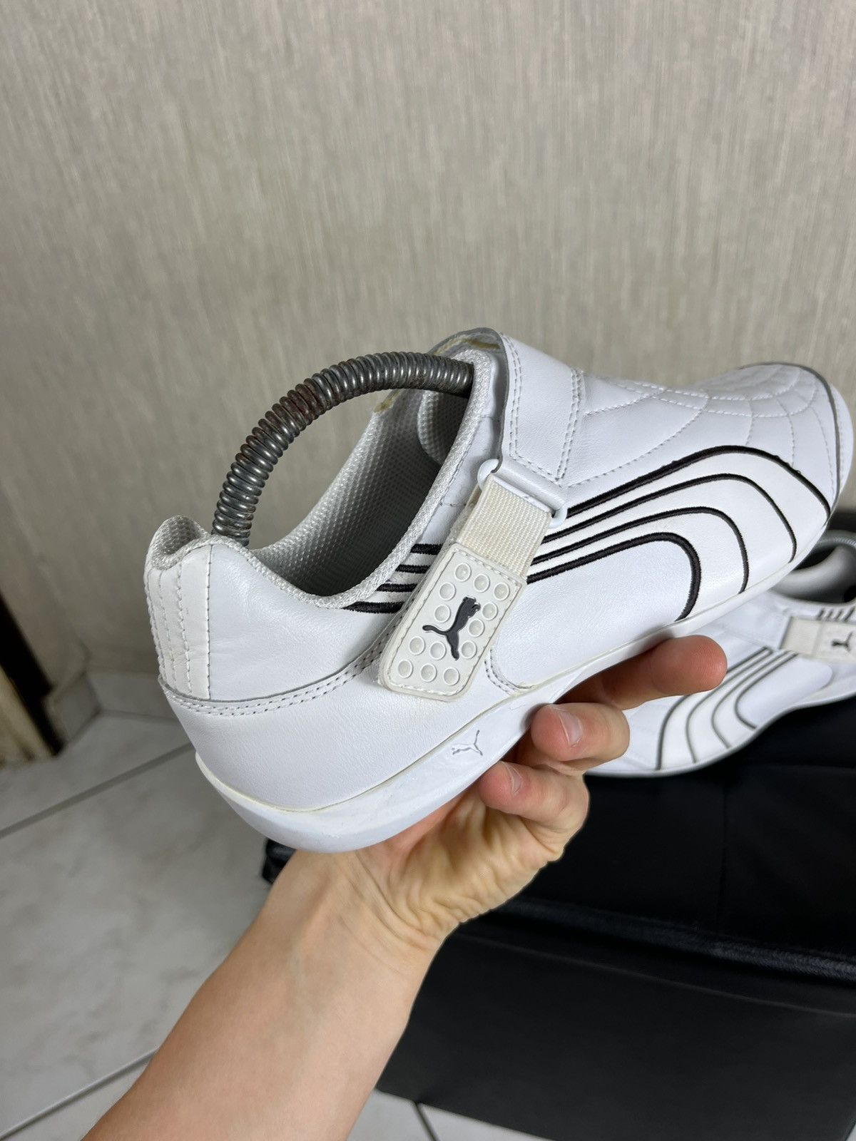 Puma × Vintage Vintage Puma y2k velcro shoes leather sneakers speed cat low Size US 7 / EU 40 - 11 Thumbnail