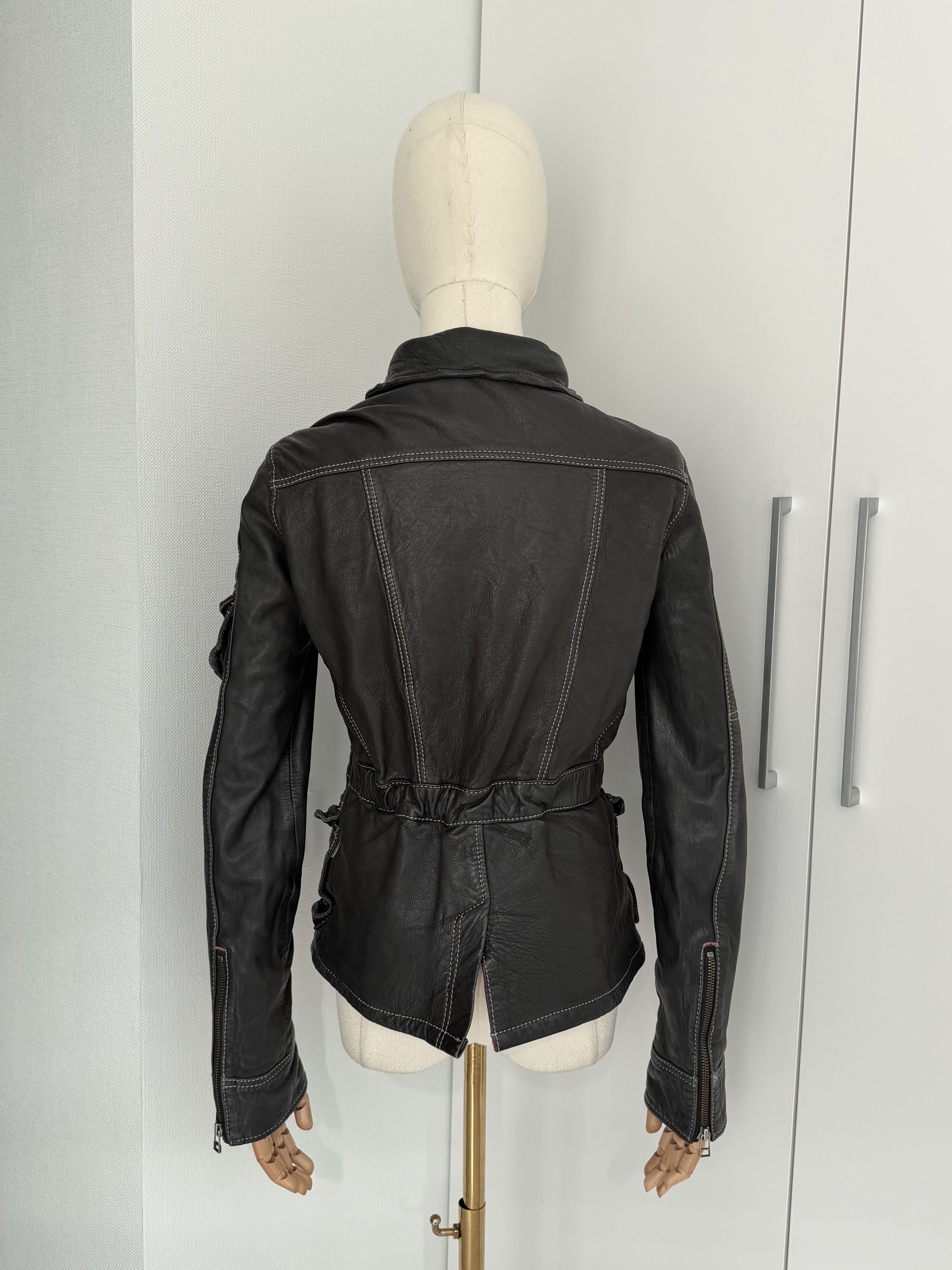 Genuine Leather Multi-Pocket Leather Cropped Jacket From 00s(V8) Size XS / US 0-2 / IT 36-38 - 4 Thumbnail