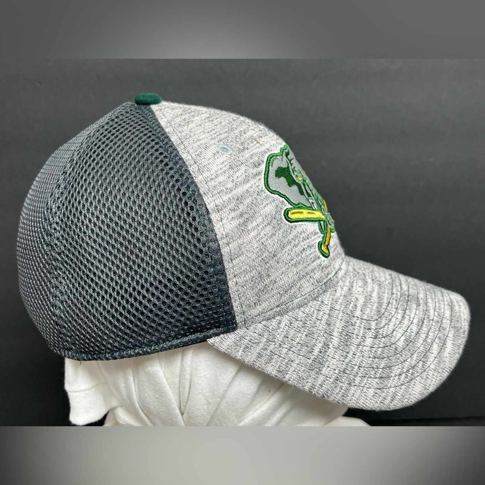 New Era New Era 39Thirty Grey On Field Hat Oakland Athletics NWOT Size ONE SIZE - 4 Thumbnail