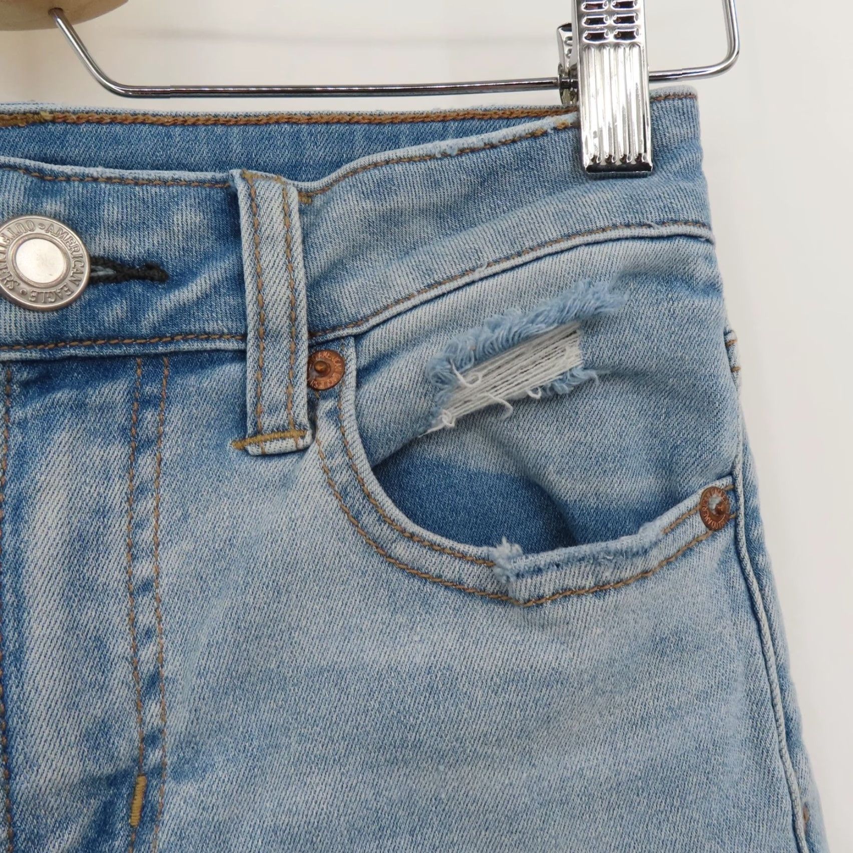 American Eagle Outfitters American Eagle Outfitters Women Jeans Jegging 2 Short 2S Hi Rise Distressed Blue Light Wash Stretch Denim 5-Pocket Damaged? No (ignore) Size 26" / US 2 / IT 38 - 5 Thumbnail