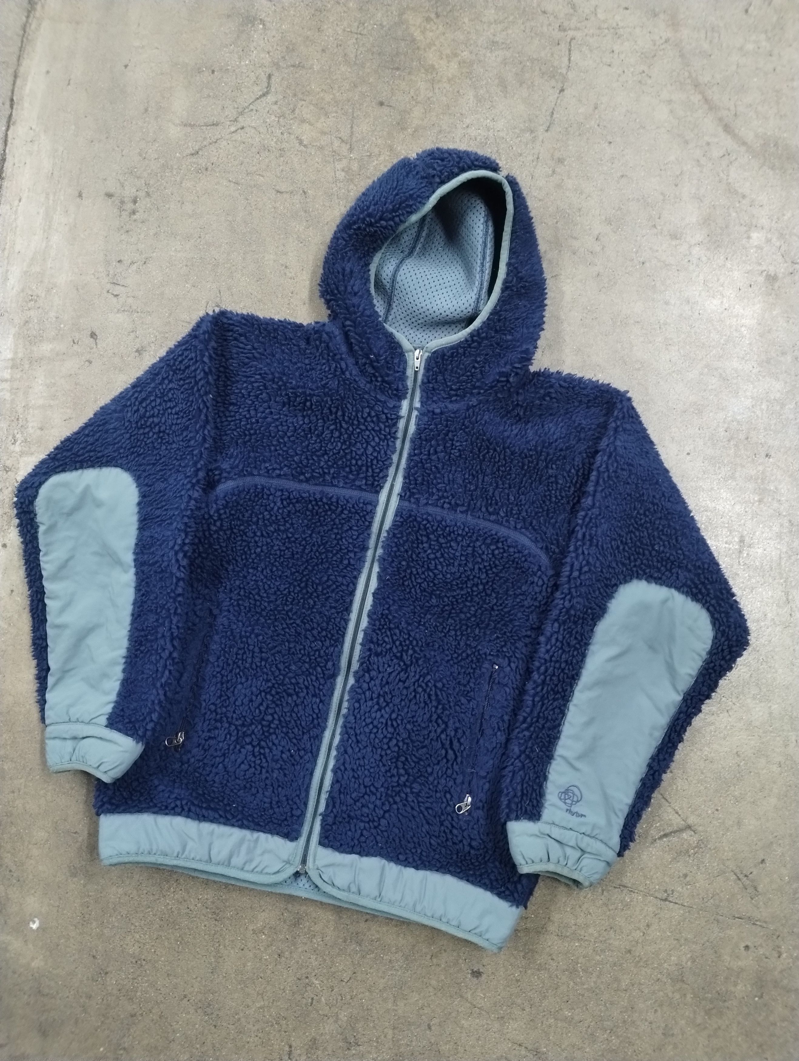 image of Patagonia Rythm Fleece Hooded Jacket in Navy, Men's (Size XS)