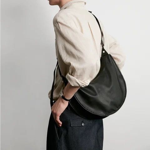 Vintage Crossbody Shoulder Bag Pu Leather Casual Style in Black, Men's