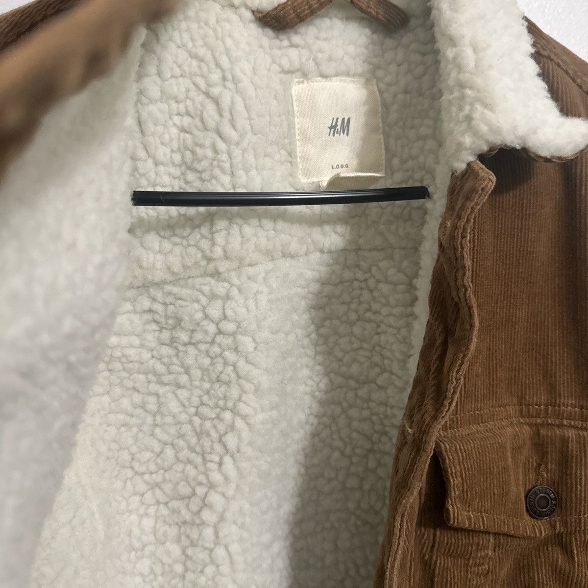 H&M H&M Brown corduroy jacket with Sherpa lining Size US M / EU 48-50 / 2 - 3 Thumbnail