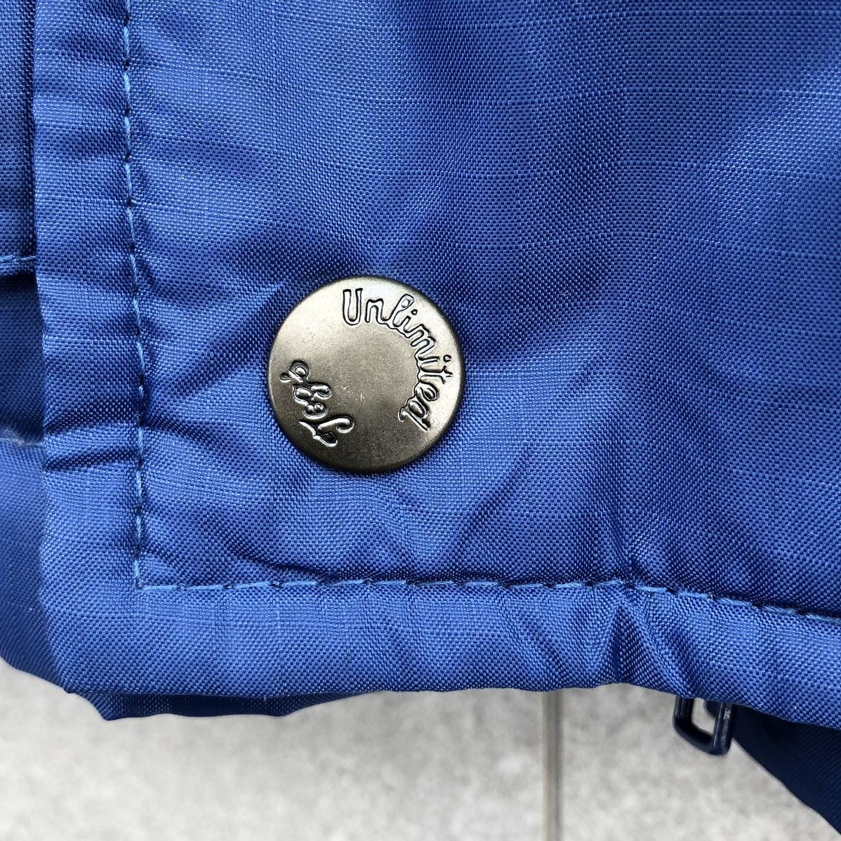 Chevignon Chevignon Togs Unlimited Product Down Feather Puffer Jacket Size US M / EU 48-50 / 2 - 11 Thumbnail