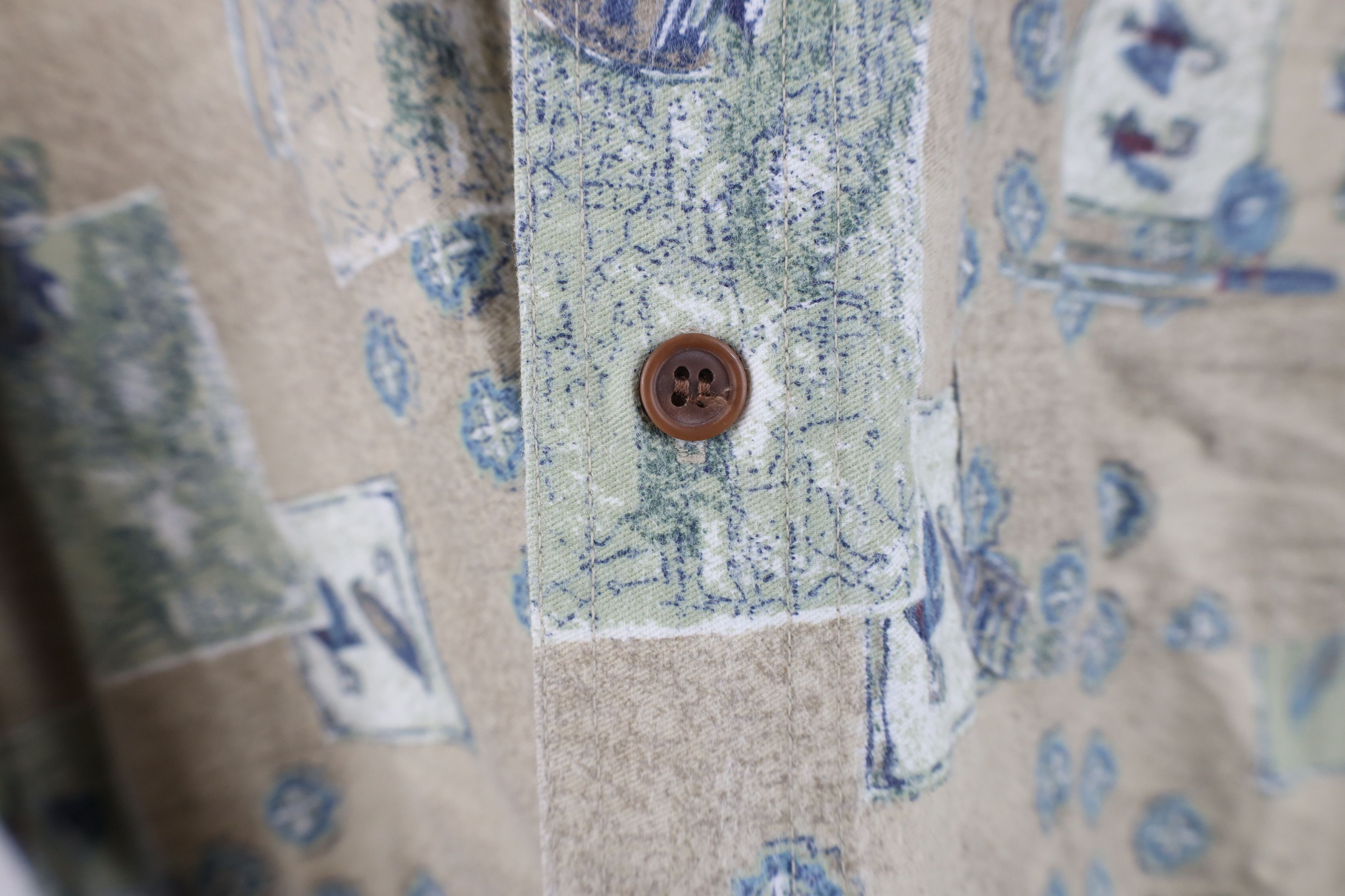 Woolrich Woolen Mills Vintage 90s Woolrich All Over Print Button Down Shirt Size US M / EU 48-50 / 2 - 5 Thumbnail