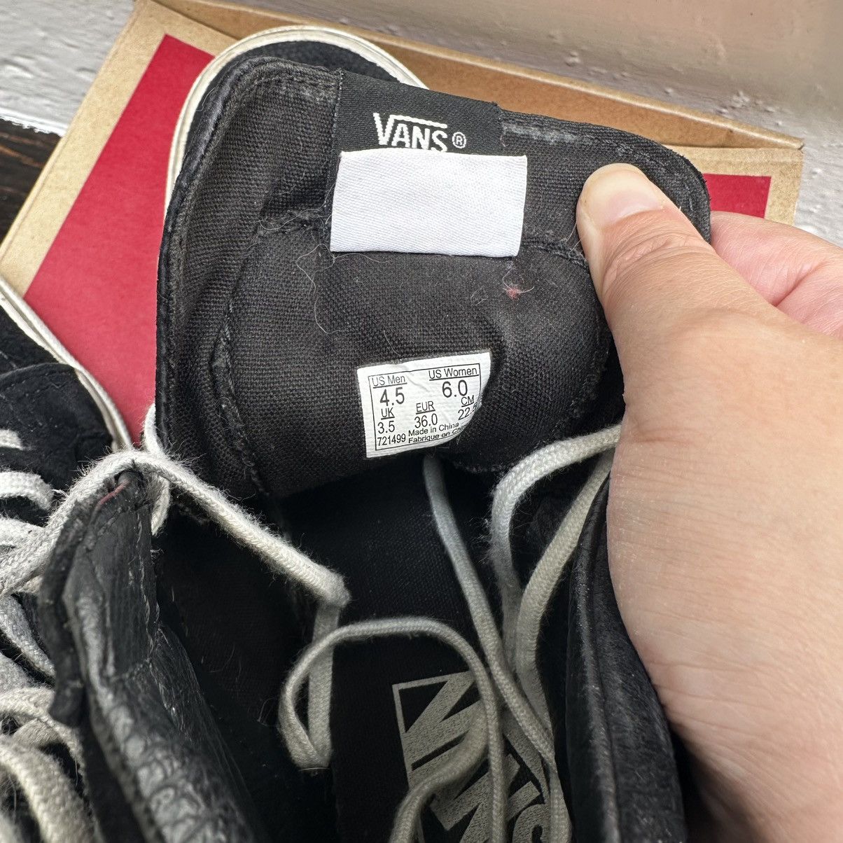 Vans Vans Sk8-hi Slim Zip Lizard Emboss Black Suede Scotchguard Size US 6 / IT 36 - 7 Thumbnail