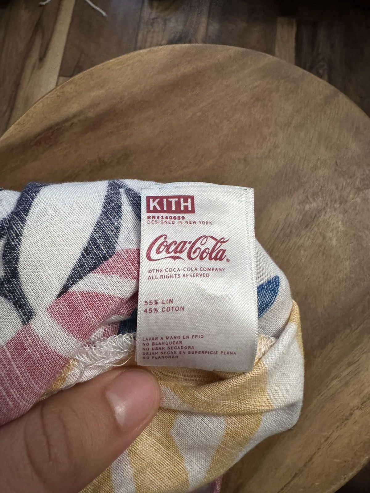 Coca Cola × Kith Kith Coca Cola Hawaiian Shirt Size US L / EU 52-54 / 3 - 5 Thumbnail