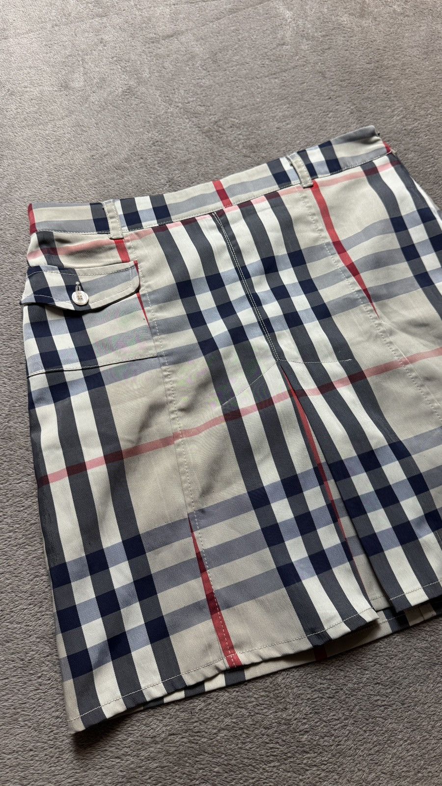 Vintage Burberry Golf y2k Skirt nova check miu miu Size 27" / US 4 / IT 40 - 3 Thumbnail
