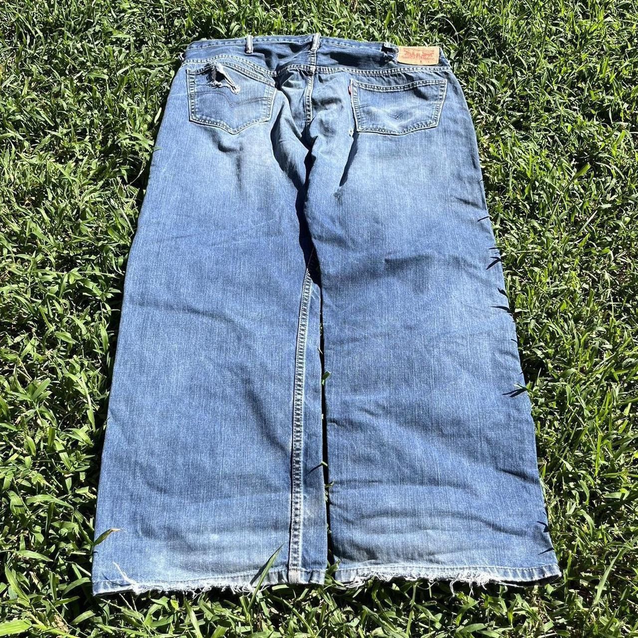 Levi's Vintage Clothing Vintage Levi’s 569 Jeans 40x32 Baggy Y2K Distressed Denim Size US 40 / EU 56 - 2 Thumbnail