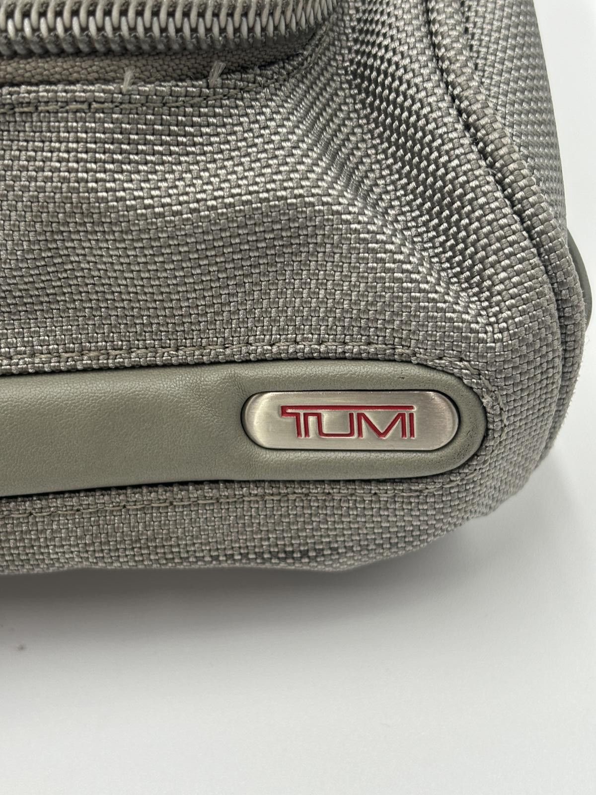 Tumi Tumi Laptop Sleeve 13 " Padded Balistic Nylon + Small Bag Size ONE SIZE - 5 Thumbnail