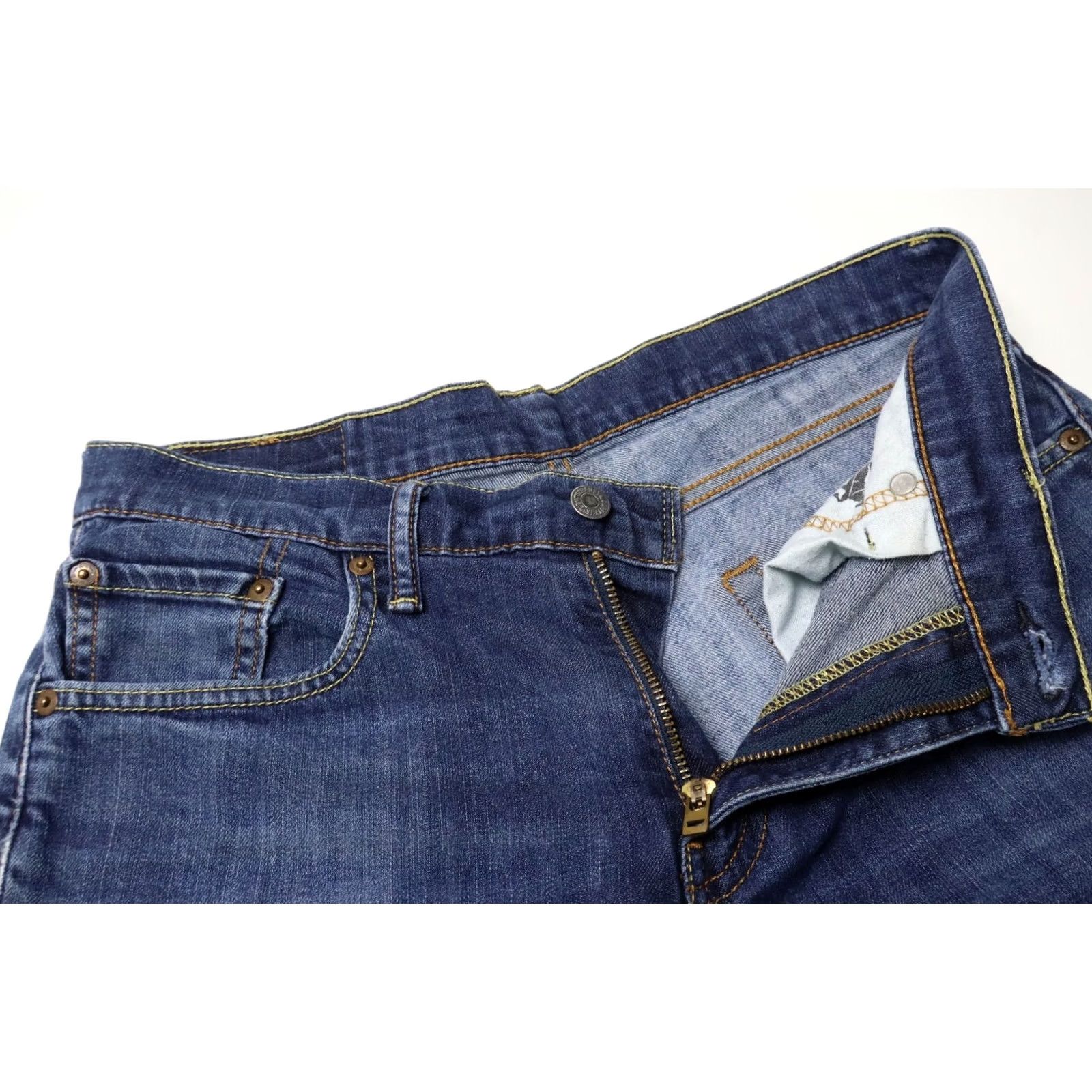 Levi's LEVI'S 504 Jeans Men's W31/L34 Blue Faded Whiskers Stretch Zip Fly Logo Denim Slim 5-Pocket Portable All Seasons Mens Size US 31 - 4 Thumbnail