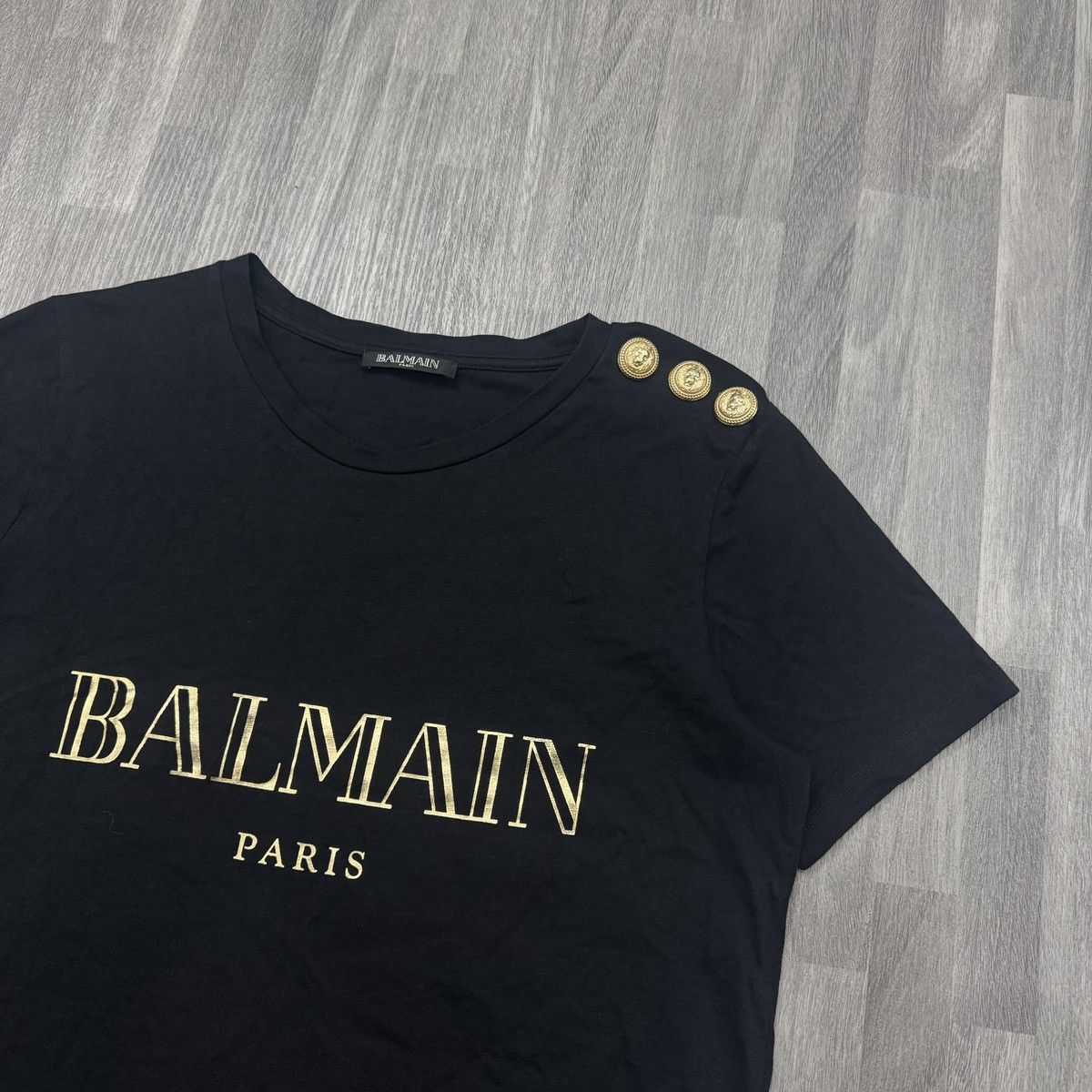Balmain Balmain Black Metallic Logo Gold Shoulder Button T-Shirt Size XS / US 0-2 / IT 36-38 - 2 Thumbnail