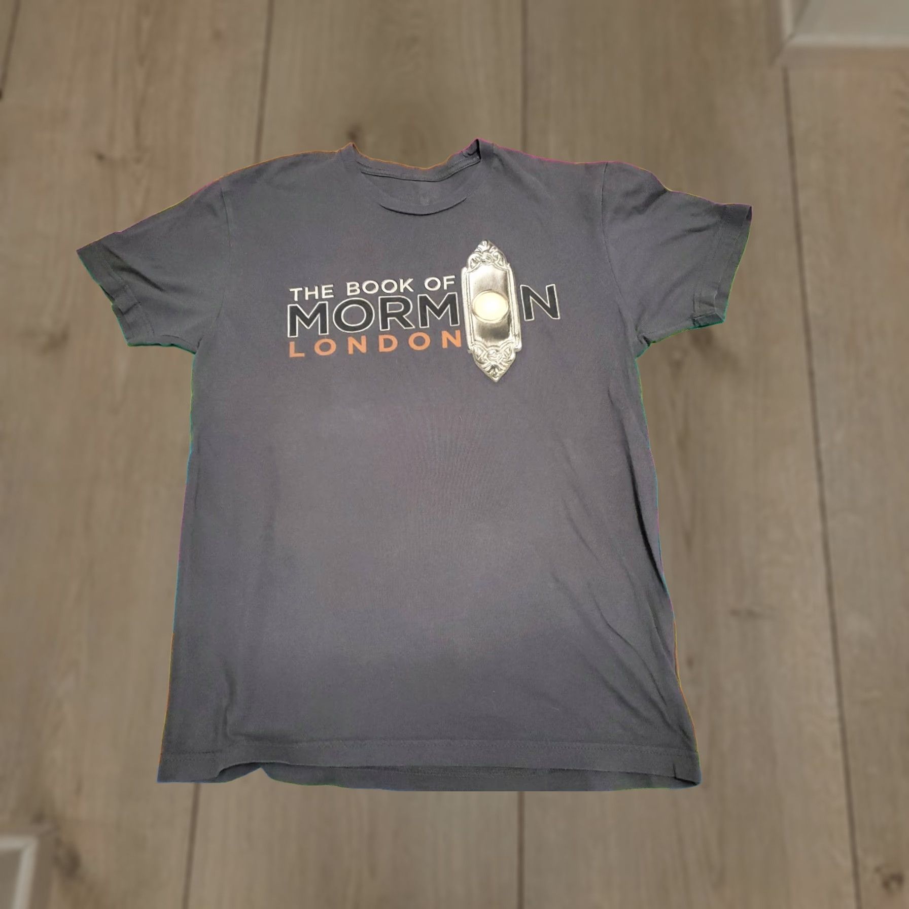Parker The Book Of Mormon T-Shirt Gray Graphic Tee Mens SZ S Short Sleeve Regular 100% Cotton God’s Favorite Musical Broadway Size US S / EU 44-46 / 1 - 1 Thumbnail