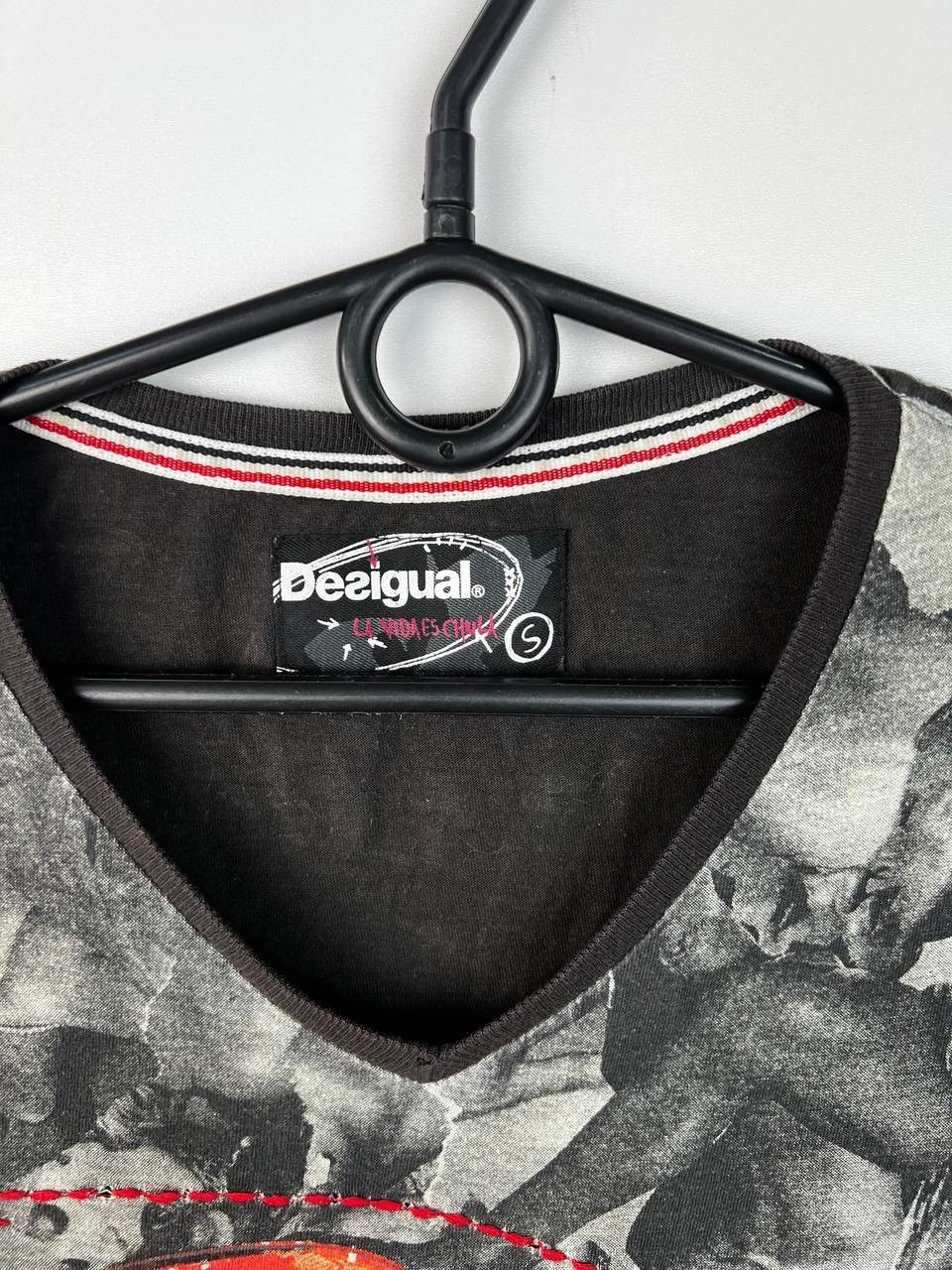 Desigual Desigual luxury vintage t-shirts size S Size US S / EU 44-46 / 1 - 7 Thumbnail