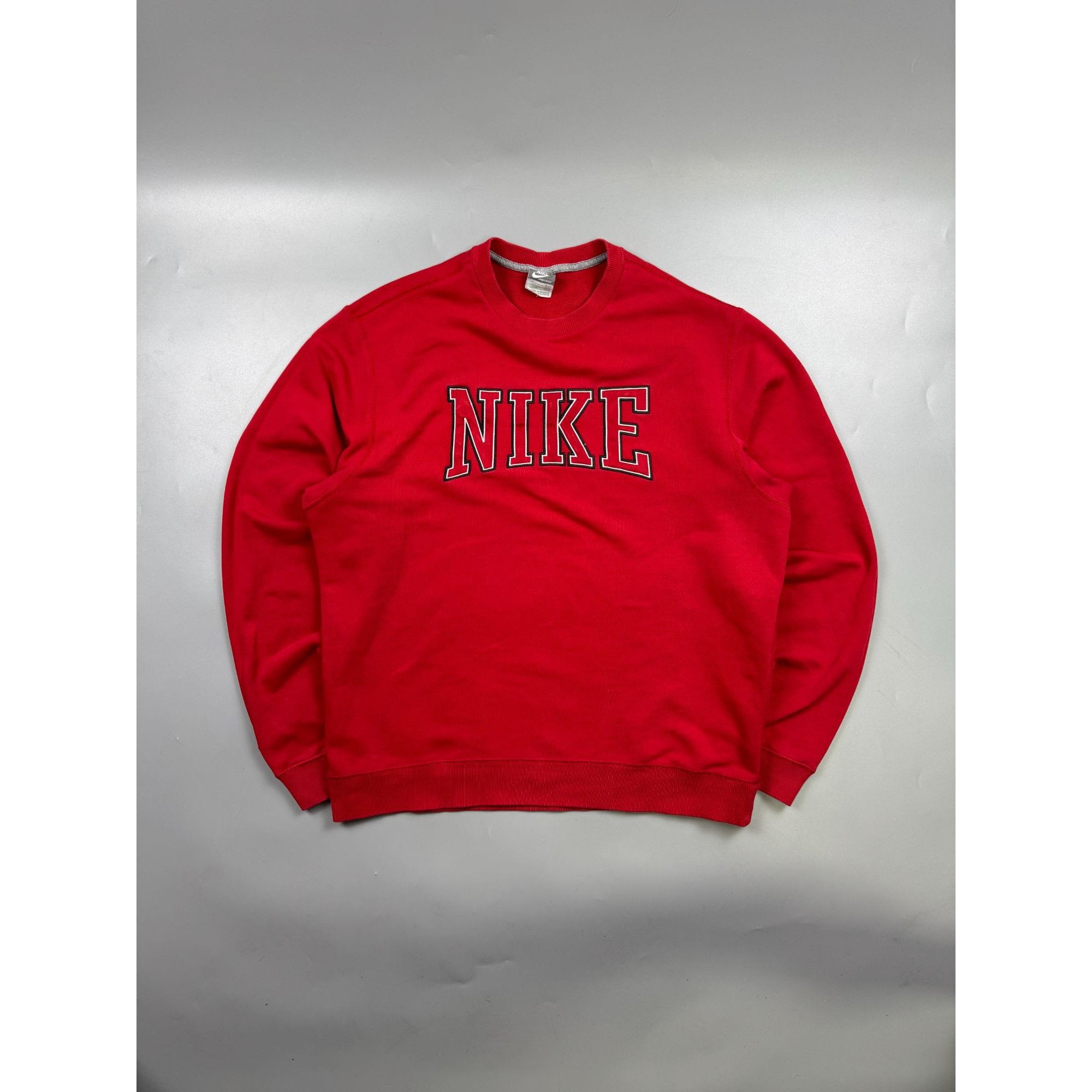 Nike Vintage 00’s Nike Sportswear Crewneck Red Sweatshirt (YG018) Size US L / EU 52-54 / 3 - 1 Thumbnail