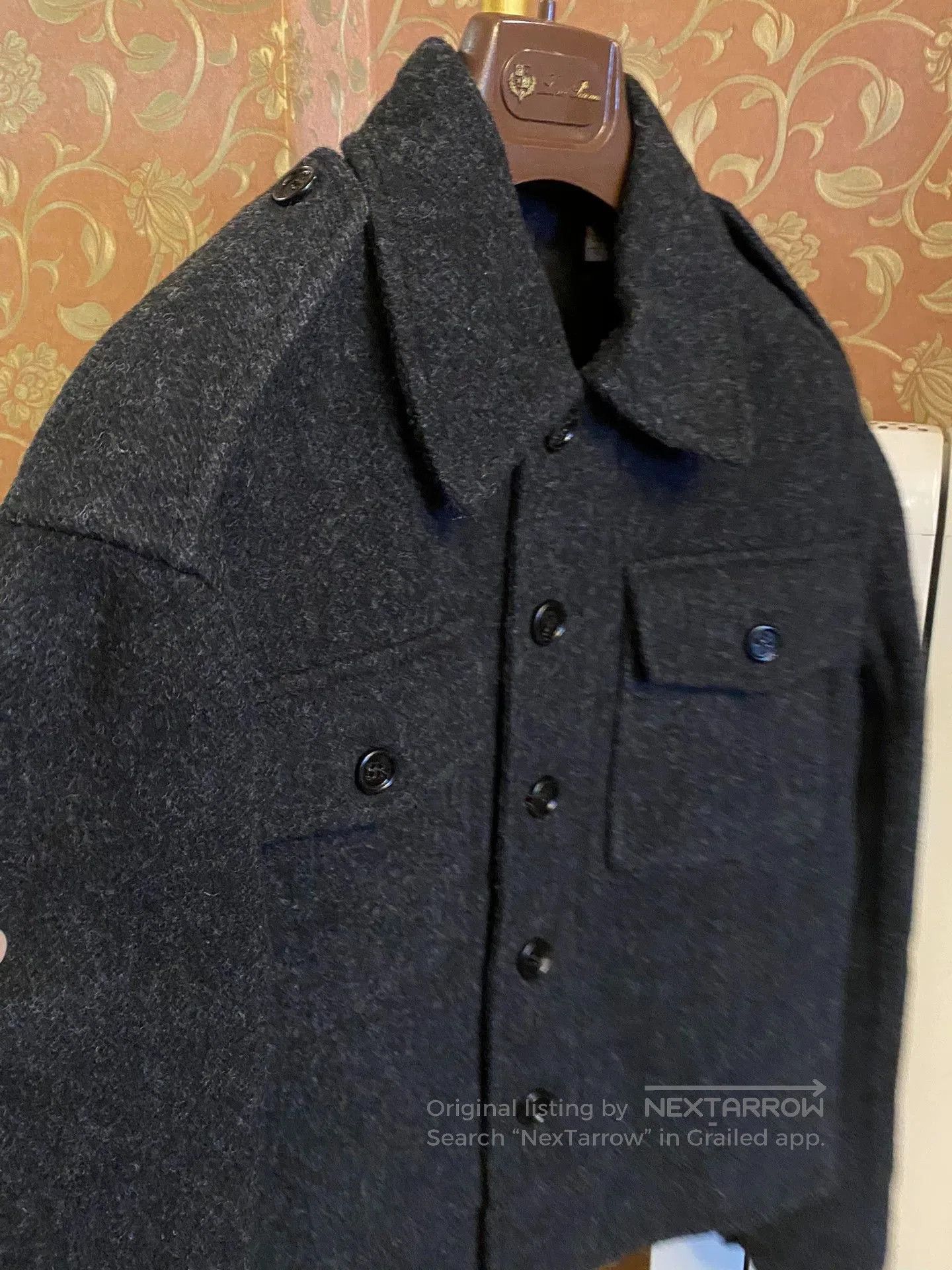 Burberry Black Short Wool Jacket with Button Front and Pockets. Size US M / EU 48-50 / 2 - 4 Thumbnail