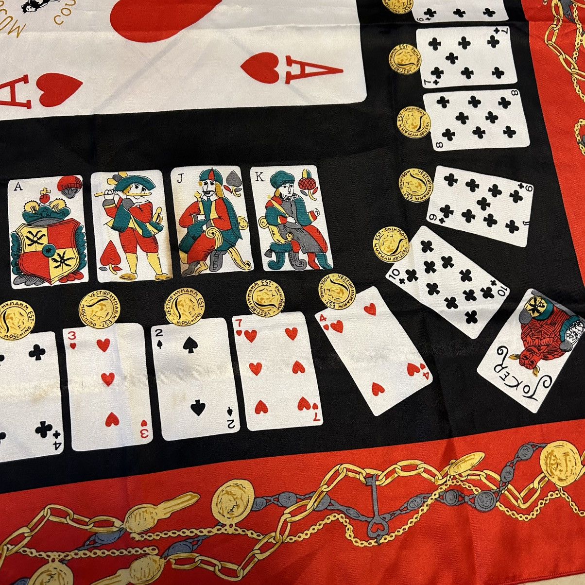 Moschino × Vintage 90s Moschino silk scarf "Ace of Hearts" poker Size ONE SIZE - 9 Thumbnail