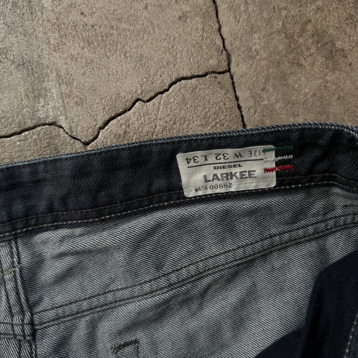 Diesel Diesel Larkee Navy Denim Straight Fit Size US 32 / EU 48 - 6 Thumbnail