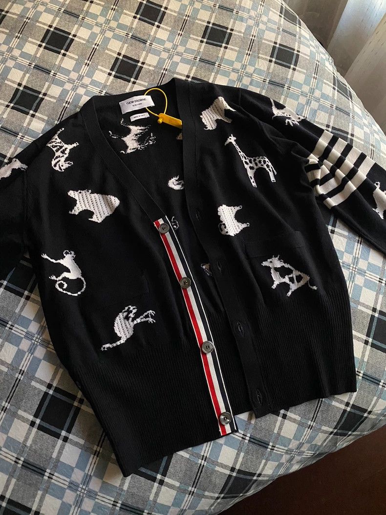 Thom Browne Thom browne Zoo series knitwear 2503-Nextarrow Size US M / EU 48-50 / 2 - 2 Thumbnail
