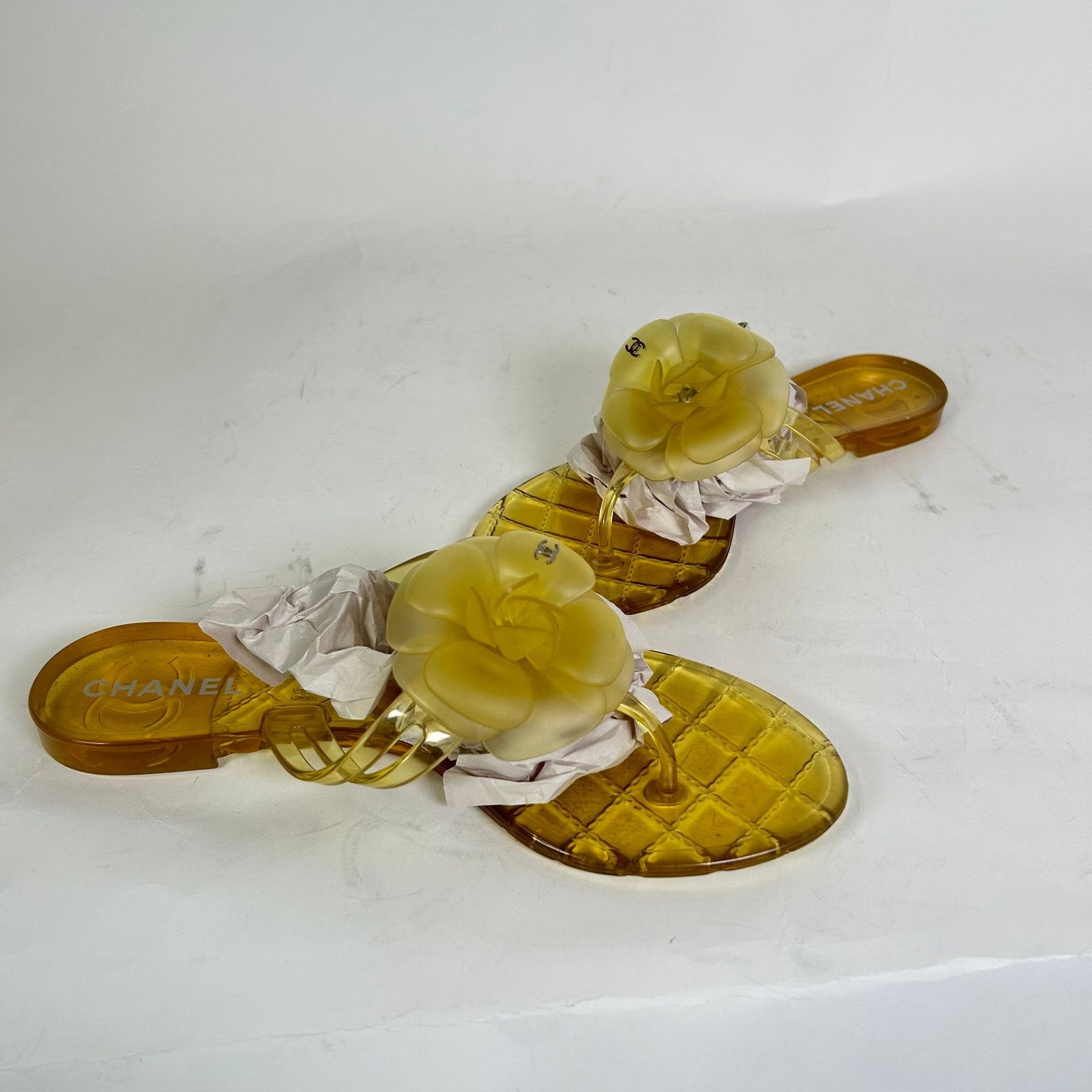 Chanel Chanel Yellow Camellia CC Jelly Sandals Size 38 Size US 7.5 / IT 37.5 - 4 Thumbnail