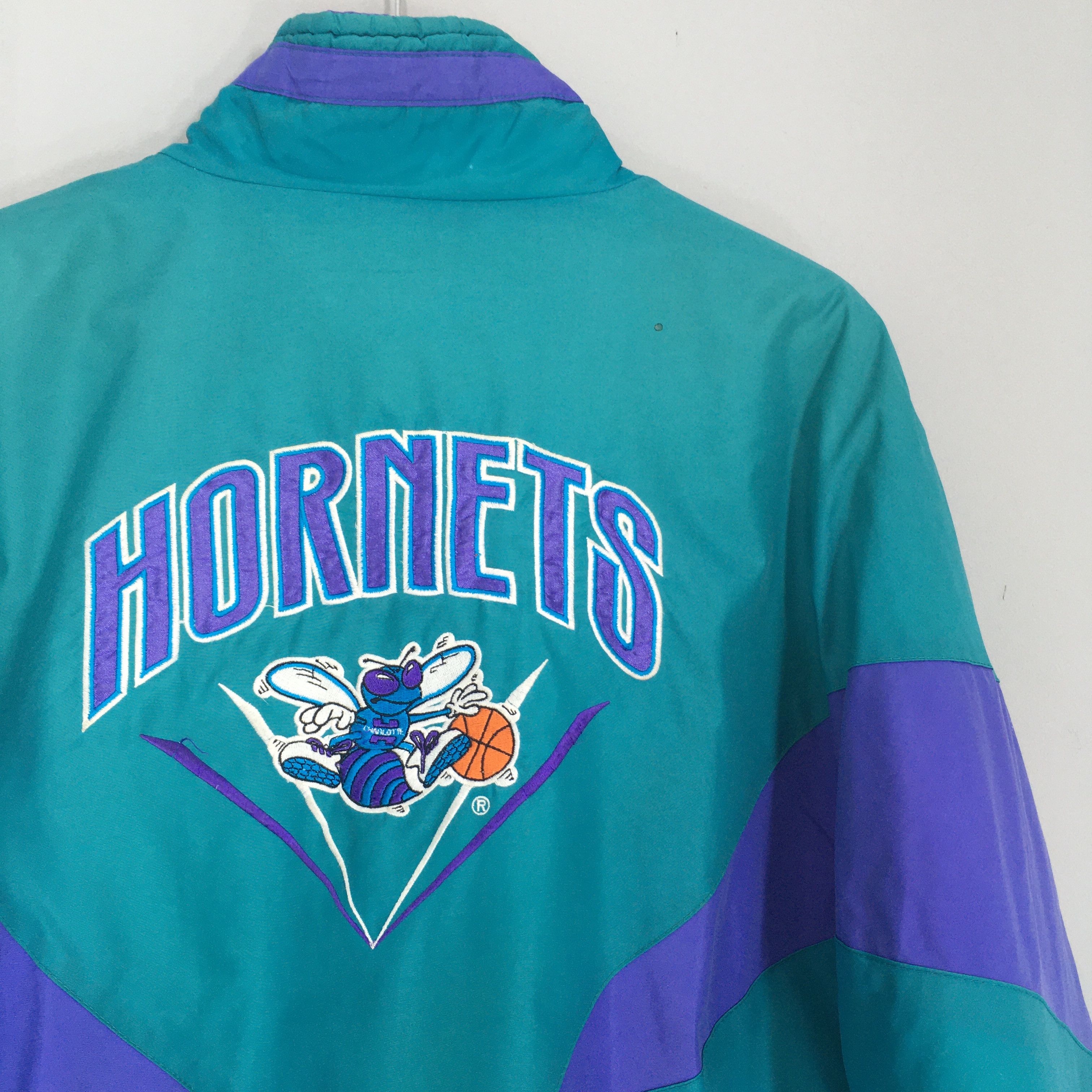 Chalk Line × NBA × Vintage Vintage Charlotte Hornets NBA Chalk Line Jacket Large Size US L / EU 52-54 / 3 - 2 Thumbnail