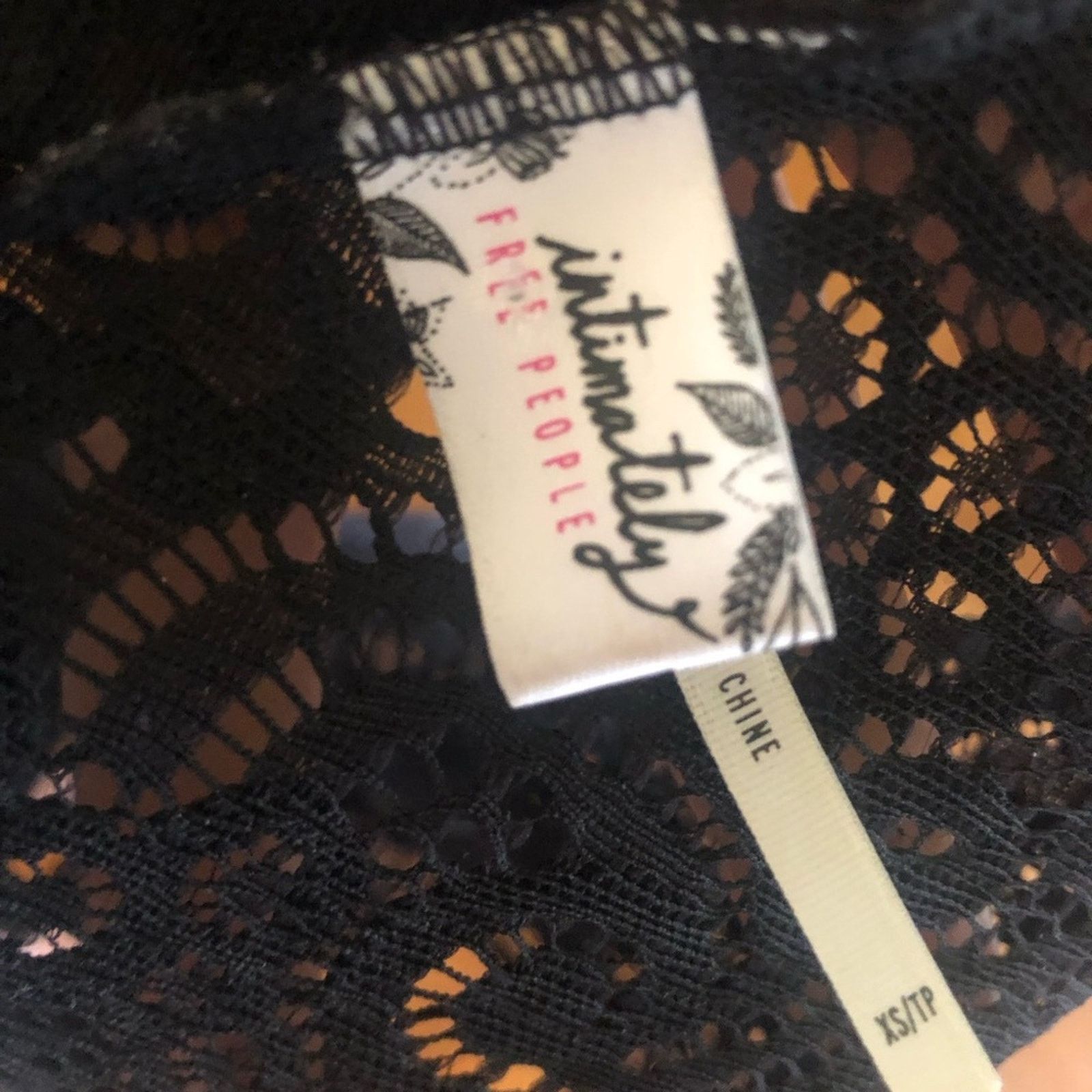 Free People Lace top cami low cut black free people intimately Size XS / US 0-2 / IT 36-38 - 2 Thumbnail