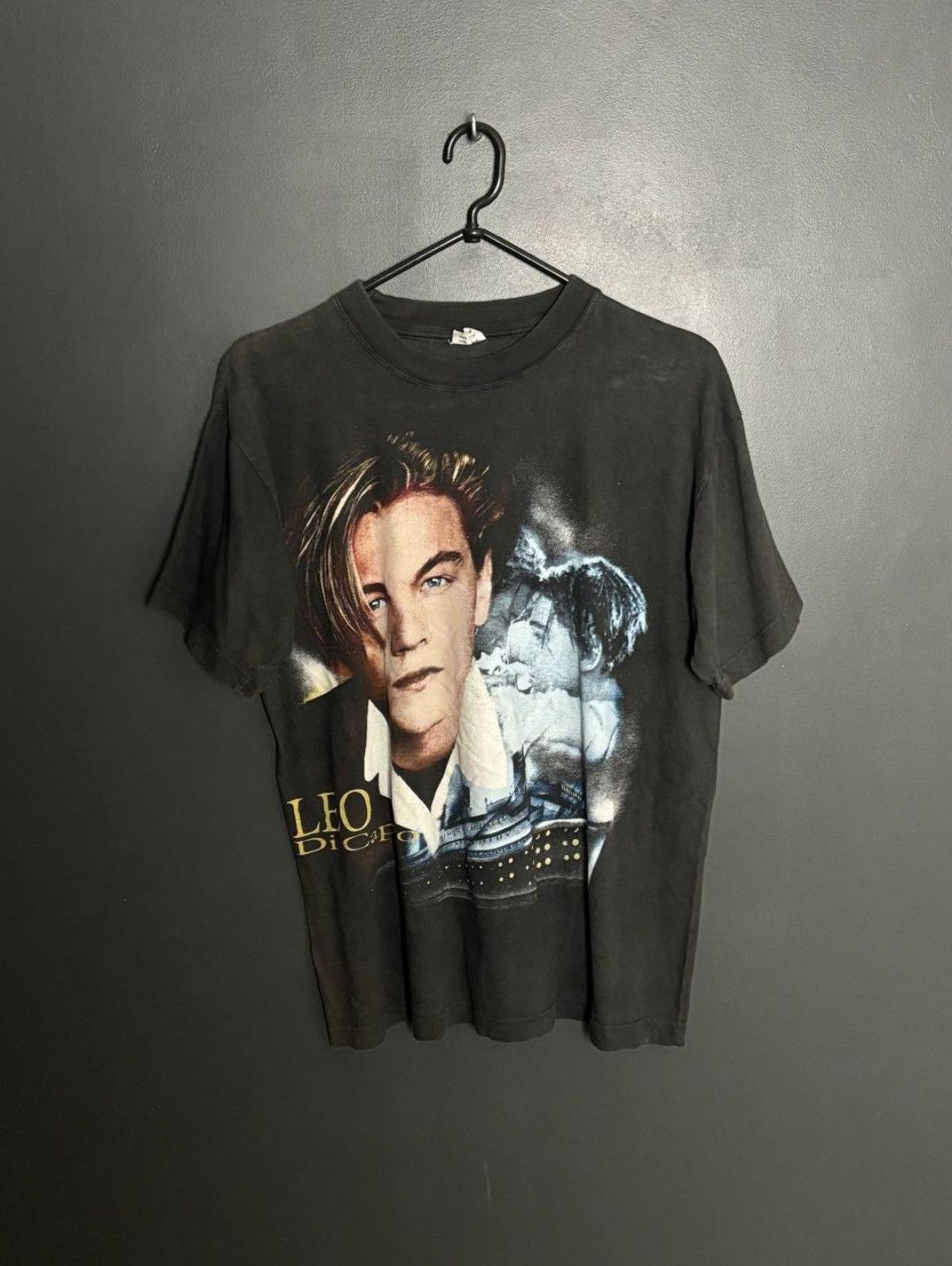 Vintage Vintage Titanic Leonardo DiCario T-Shirt Size US M / EU 48-50 / 2 - 1 Thumbnail