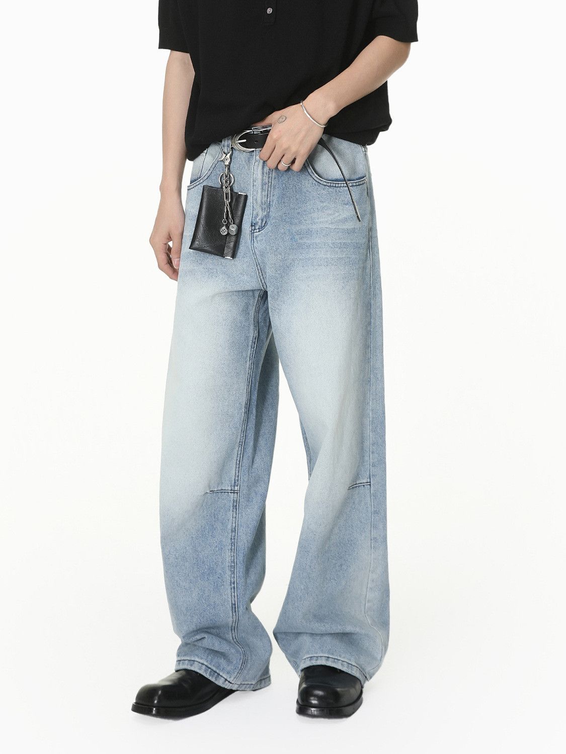 Vintage Men's Loose-Fit Retro Washed Denim Jeans (Clean Fit) Size US 32 / EU 48 - 4 Thumbnail