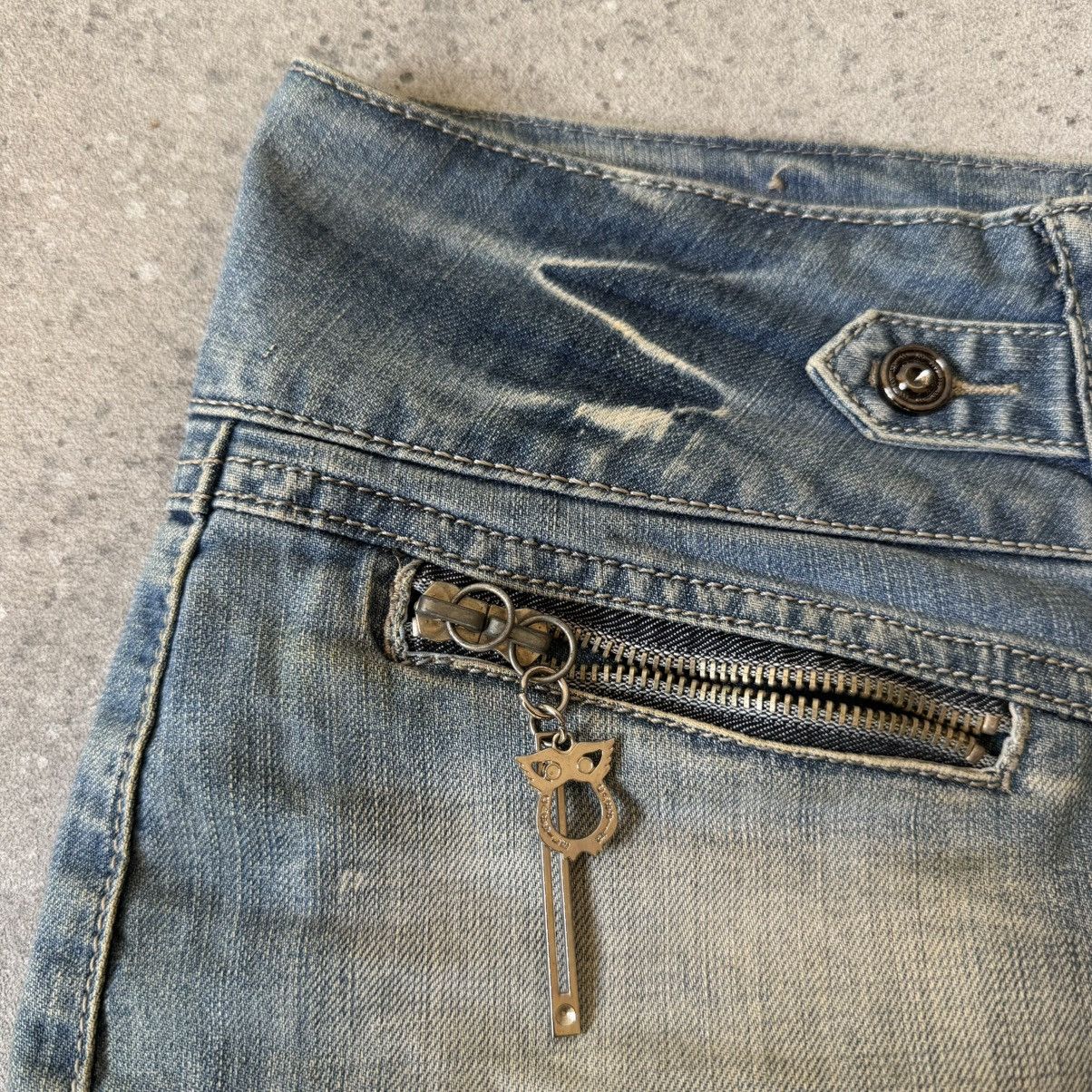 Japanese Brand Opium Y2K Vintage Super Sexy Mini Denim Skirt Size 28" / US 6 / IT 42 - 4 Thumbnail