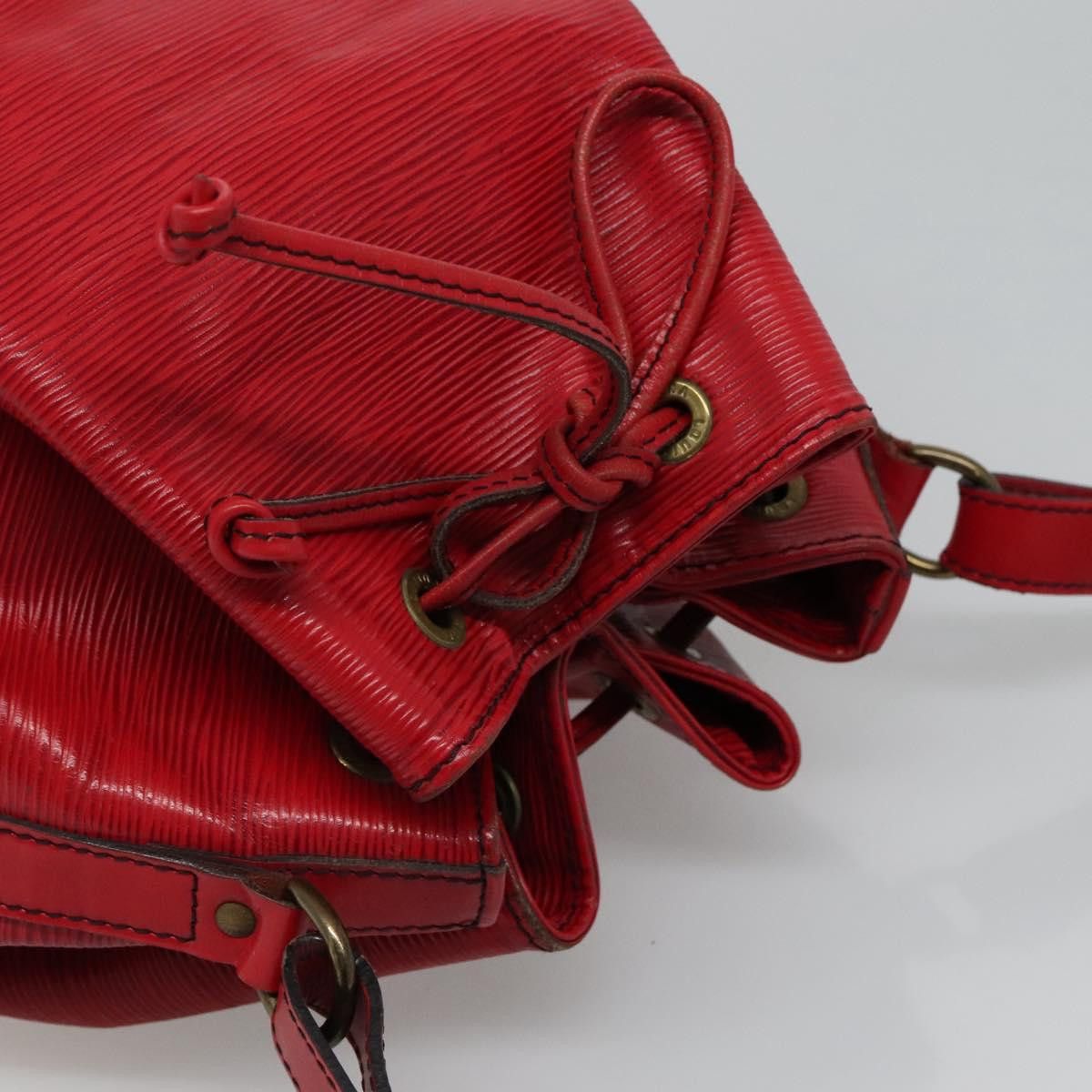 Louis Vuitton LOUIS VUITTON Epi Noe Shoulder Bag Red M44007 Size ONE SIZE - 7 Thumbnail