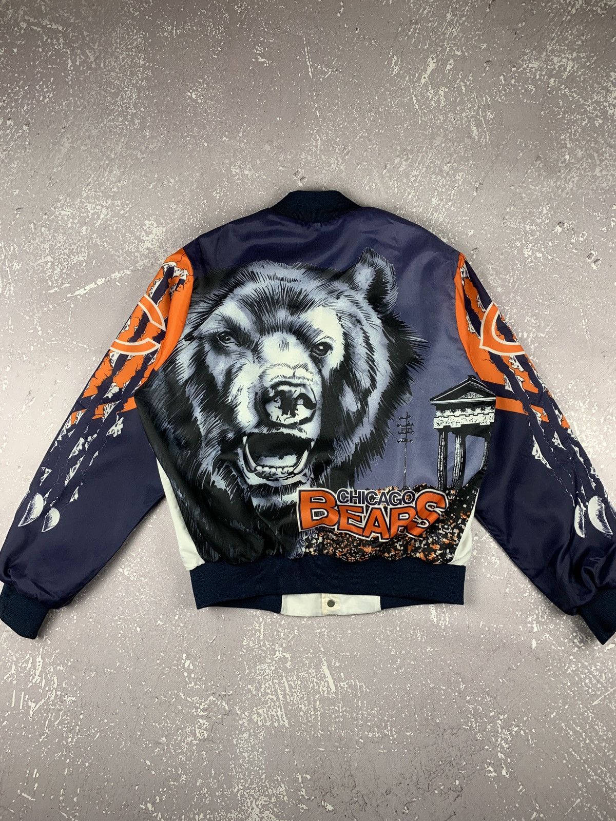Vintage USA Y2K NFL Chalk line Chicago Bears Bomber Jacket